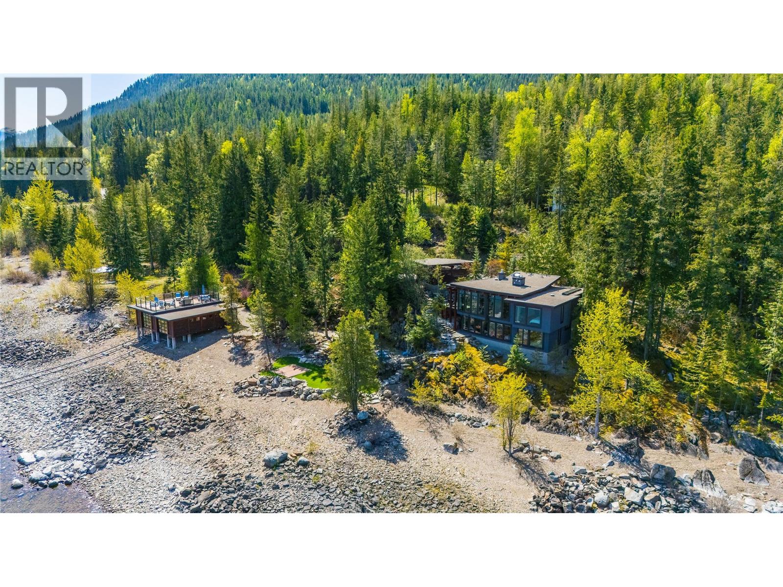 285 Kootenay Lake Road Property Photo 1