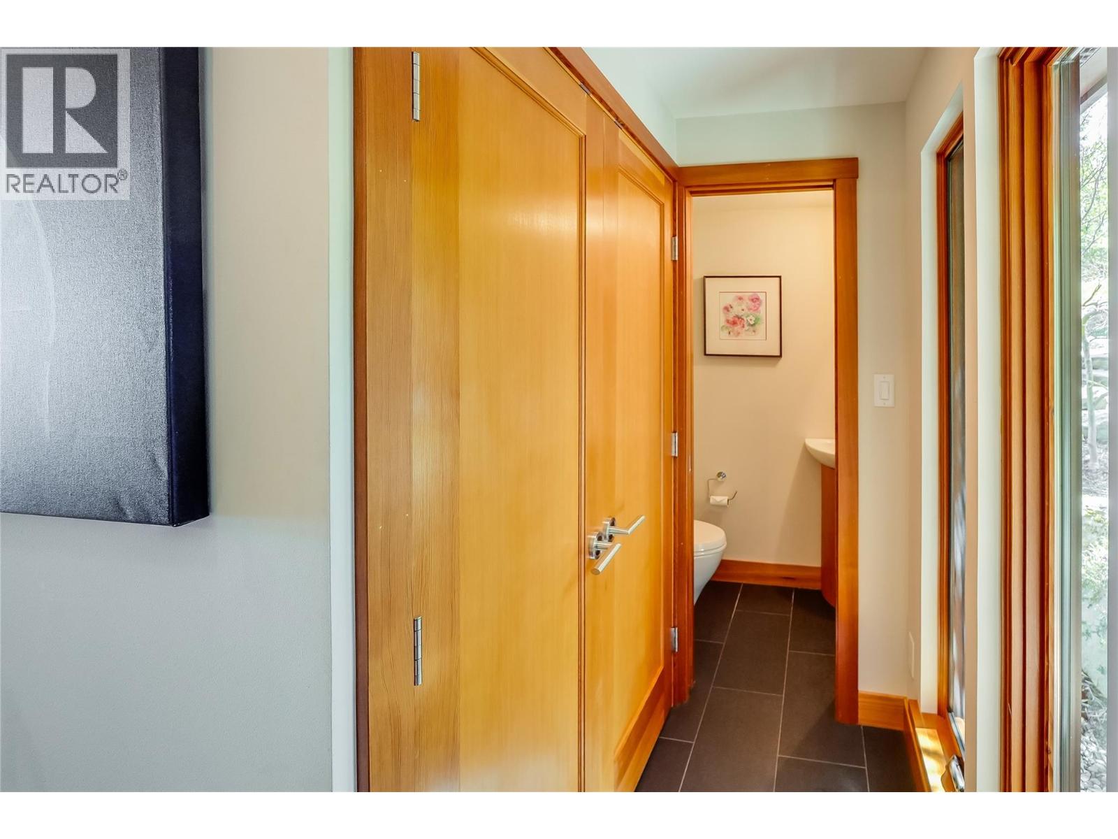 285 Kootenay Lake Road Property Photo 30