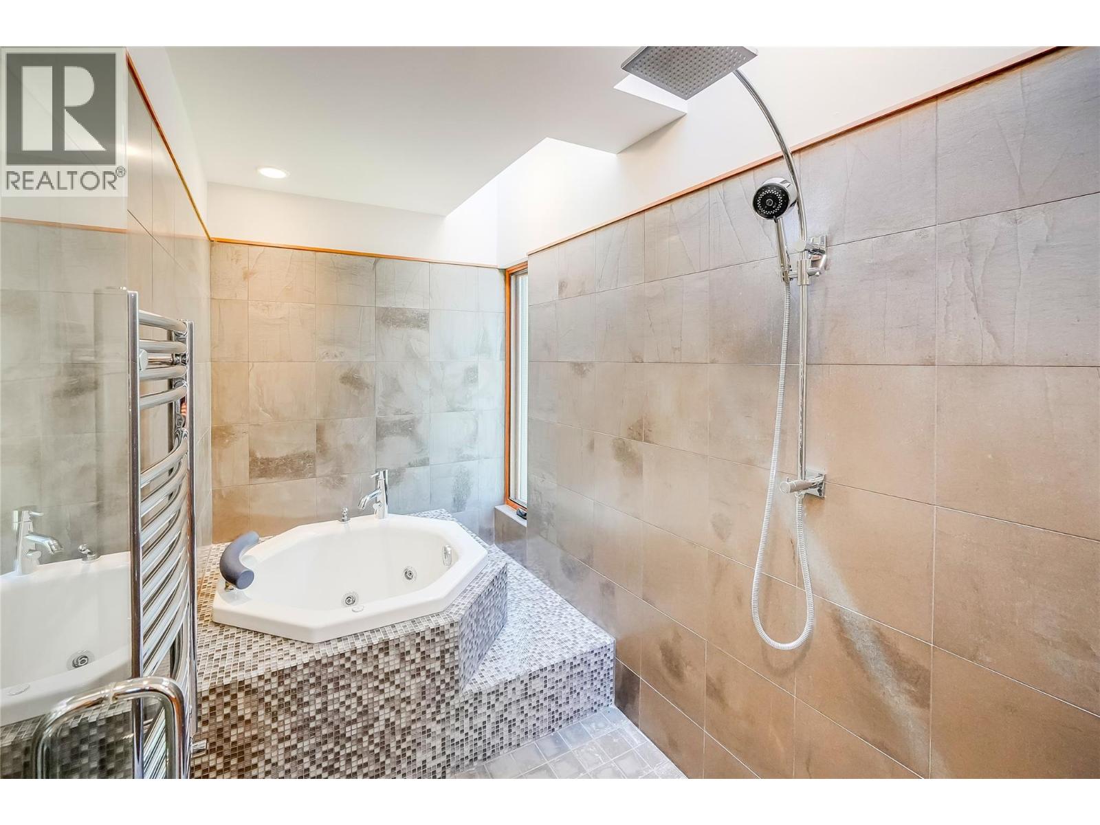285 Kootenay Lake Road Property Photo 41