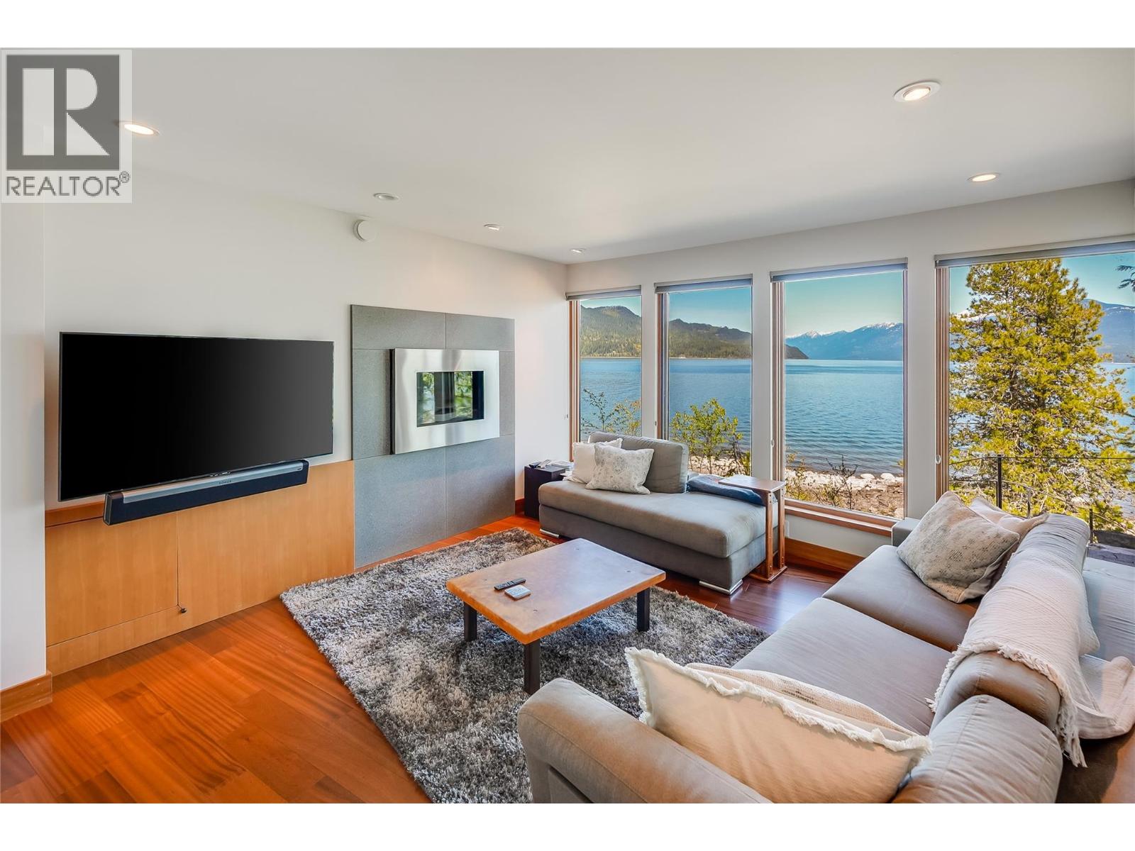 285 Kootenay Lake Road Property Photo 48