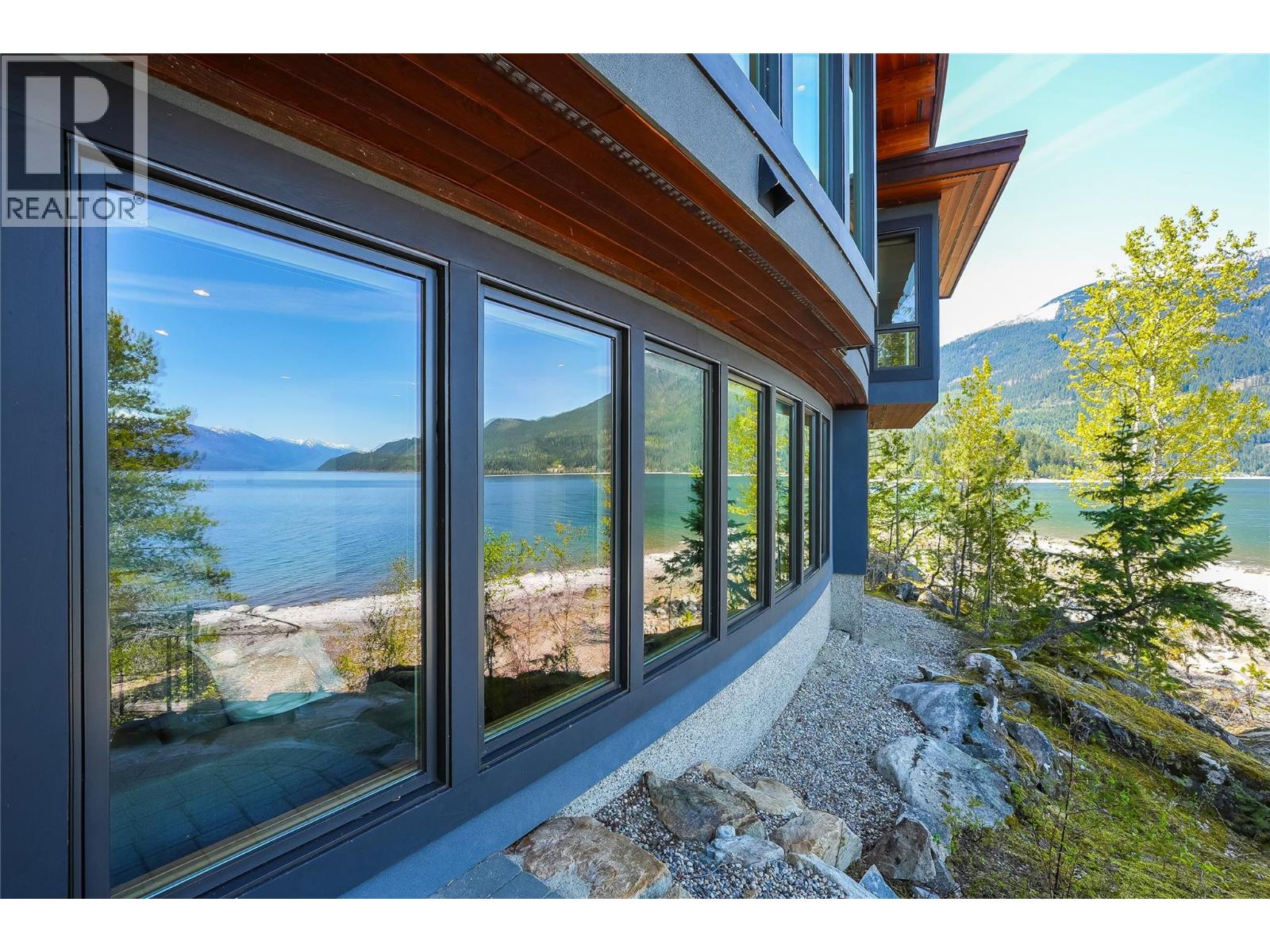 285 Kootenay Lake Road Property Photo 59