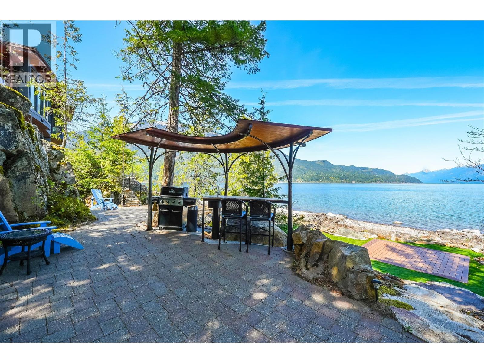 285 Kootenay Lake Road Property Photo 64