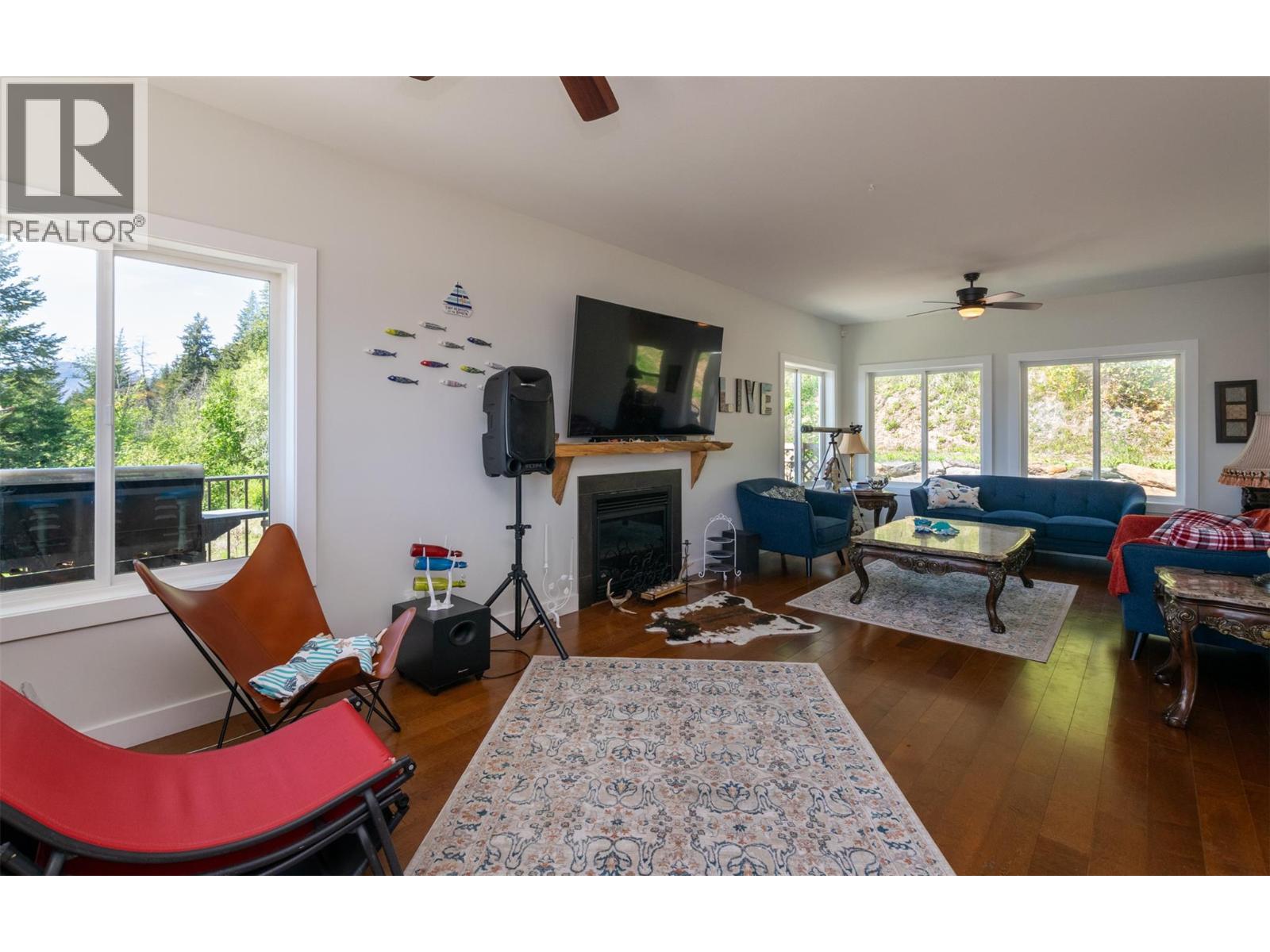 4317 Leopold Road Property Photo 18