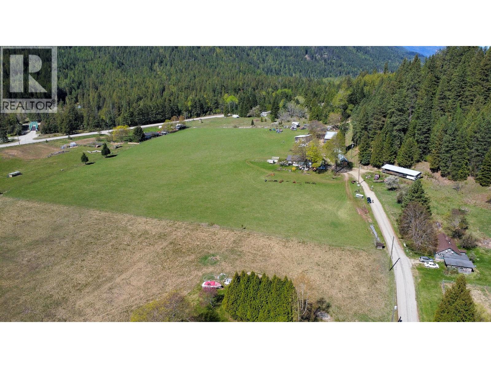 Upper Slocan Park Road Road Property Photo 6