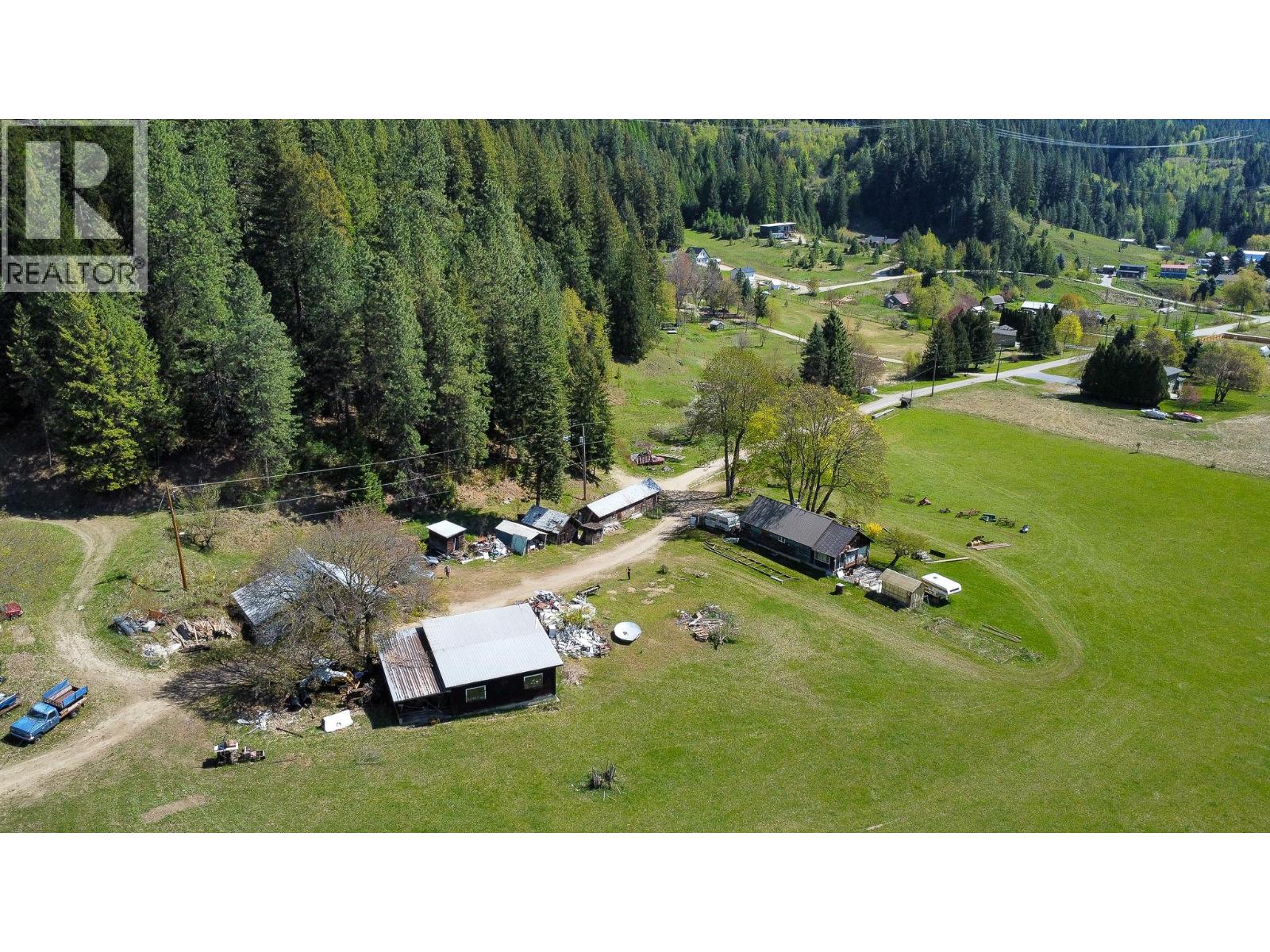Upper Slocan Park Road Road Property Photo 17