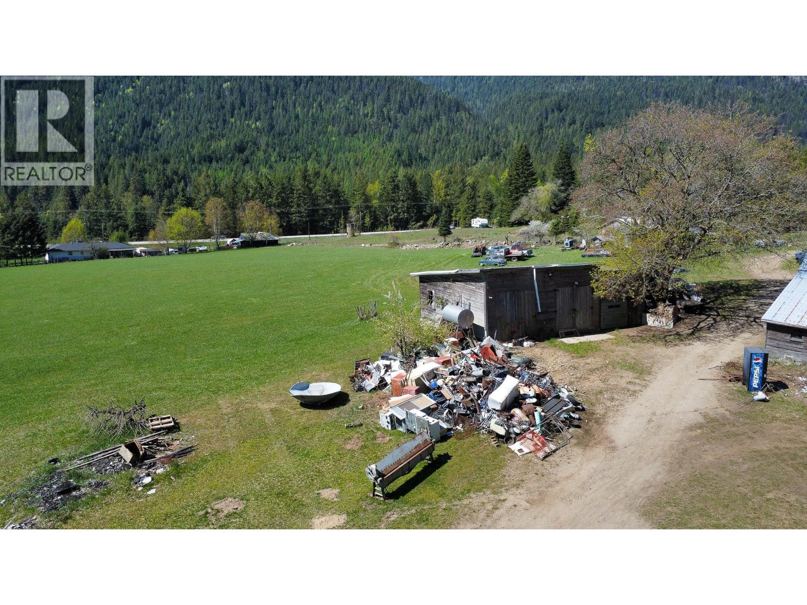 Upper Slocan Park Road Road Property Photo 26