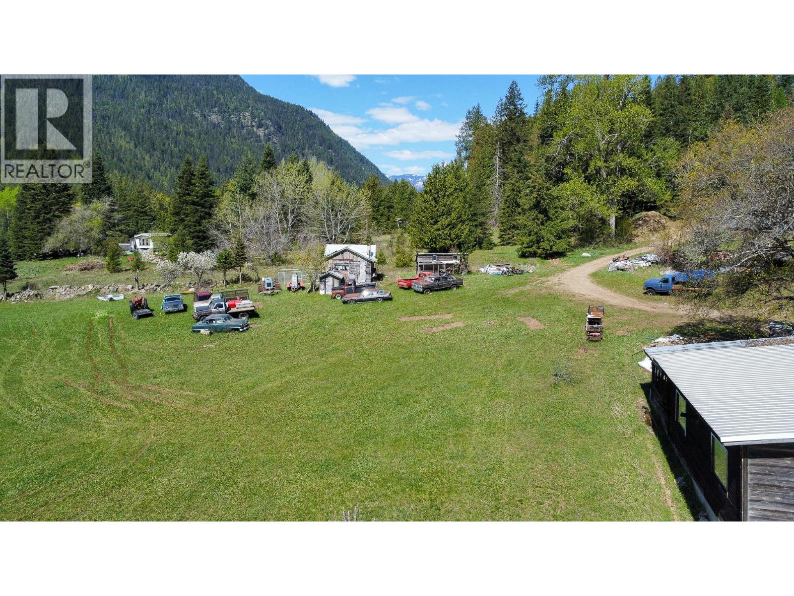 Upper Slocan Park Road Road Property Photo 27