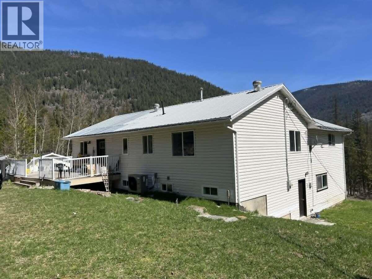 1325 Lakeview Arrow Creek Road Property Photo 3