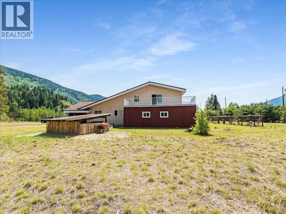 786 Prairie Road Property Photo 4
