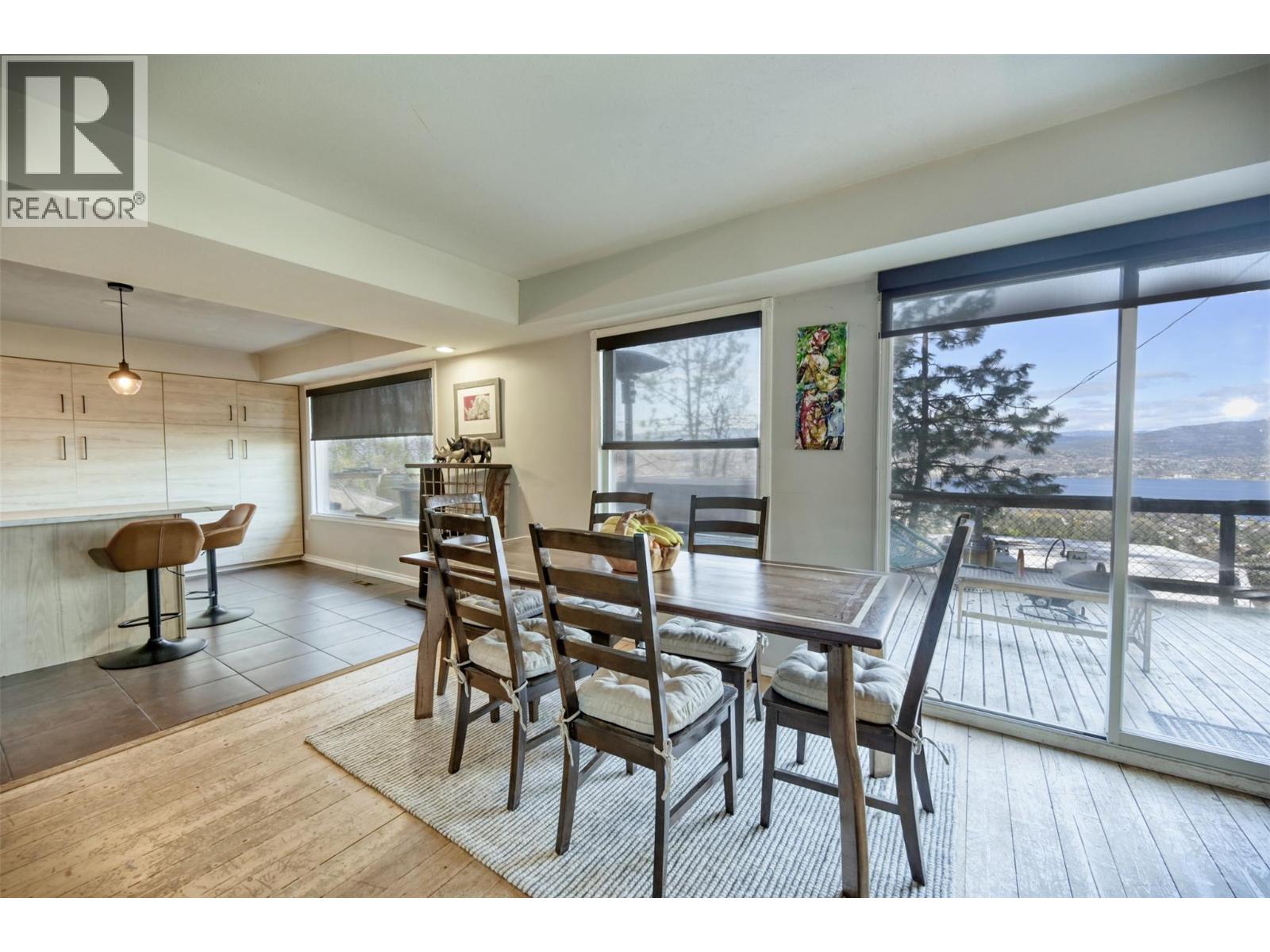 1305 Smethurst Road Property Photo 11
