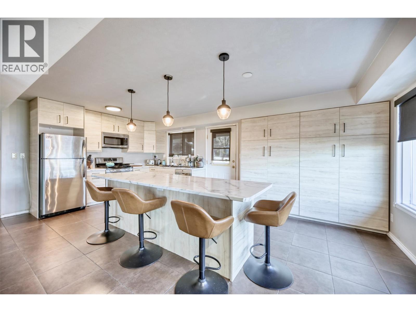 1305 Smethurst Road Property Photo 12