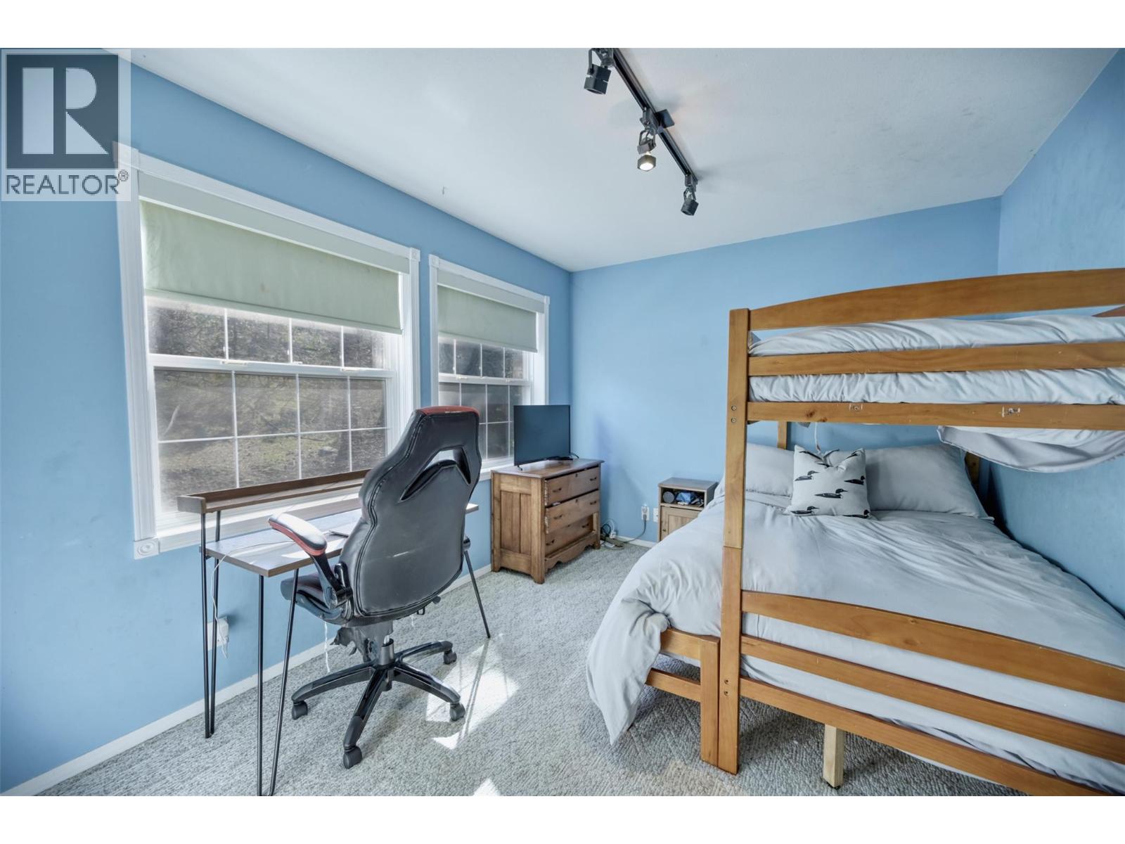 1305 Smethurst Road Property Photo 15