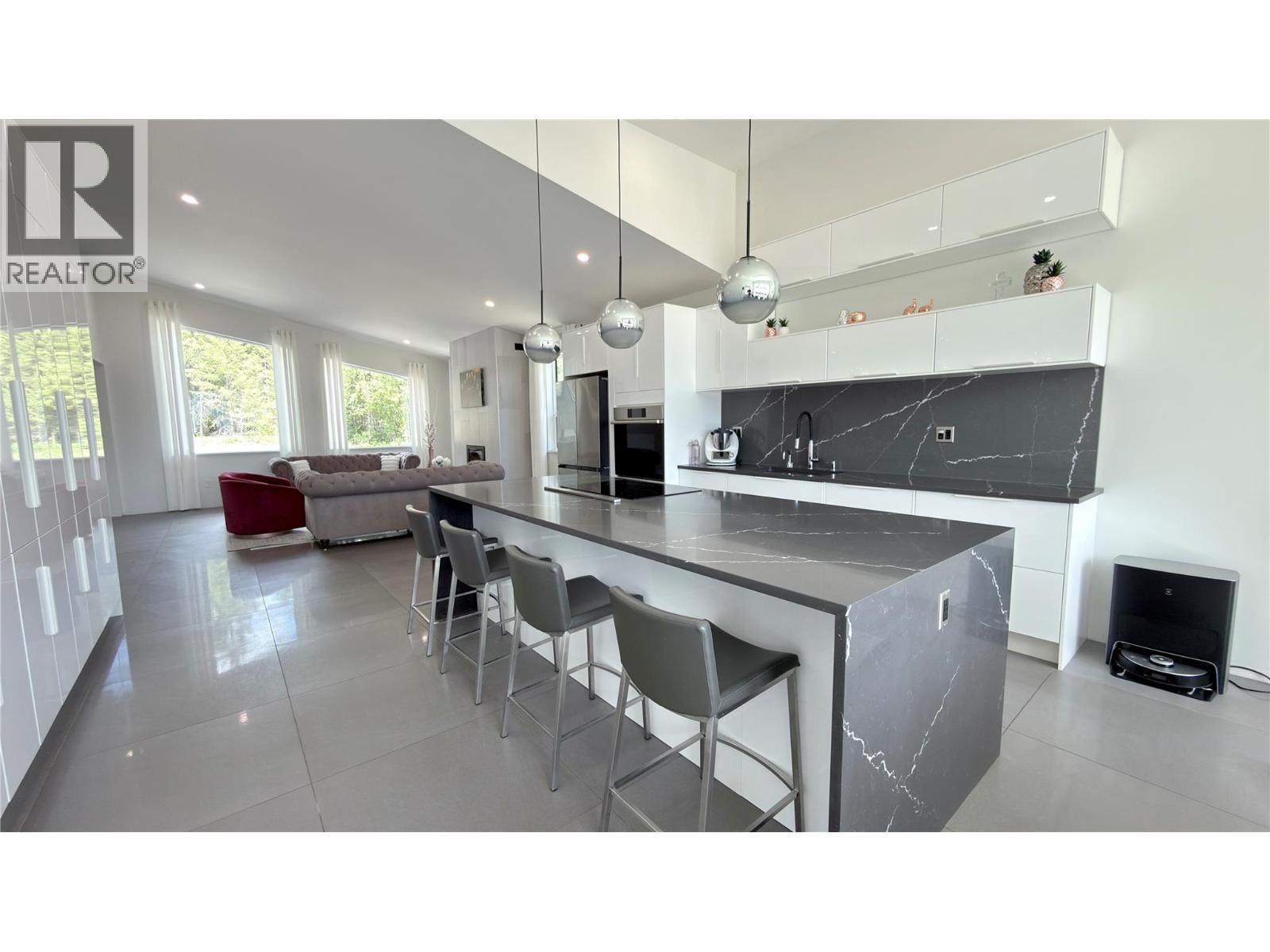155 Caitlin Road Property Photo 16