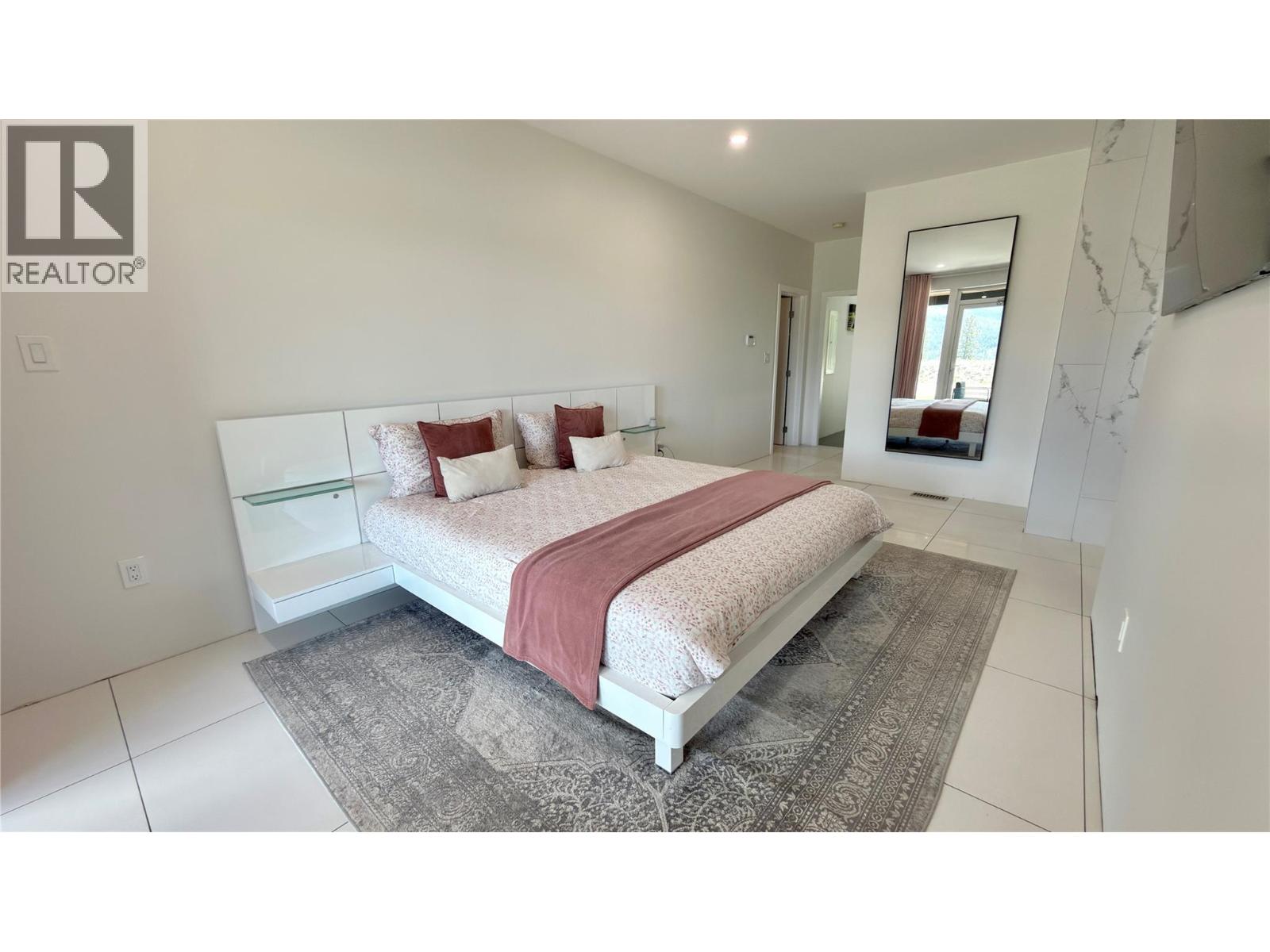 155 Caitlin Road Property Photo 23