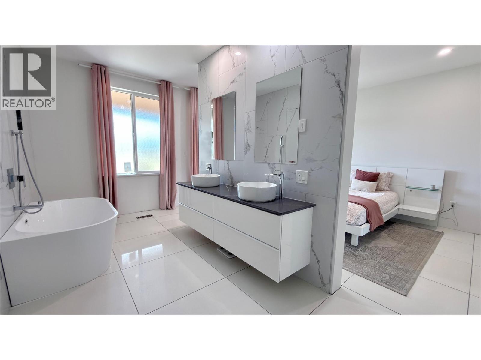 155 Caitlin Road Property Photo 25