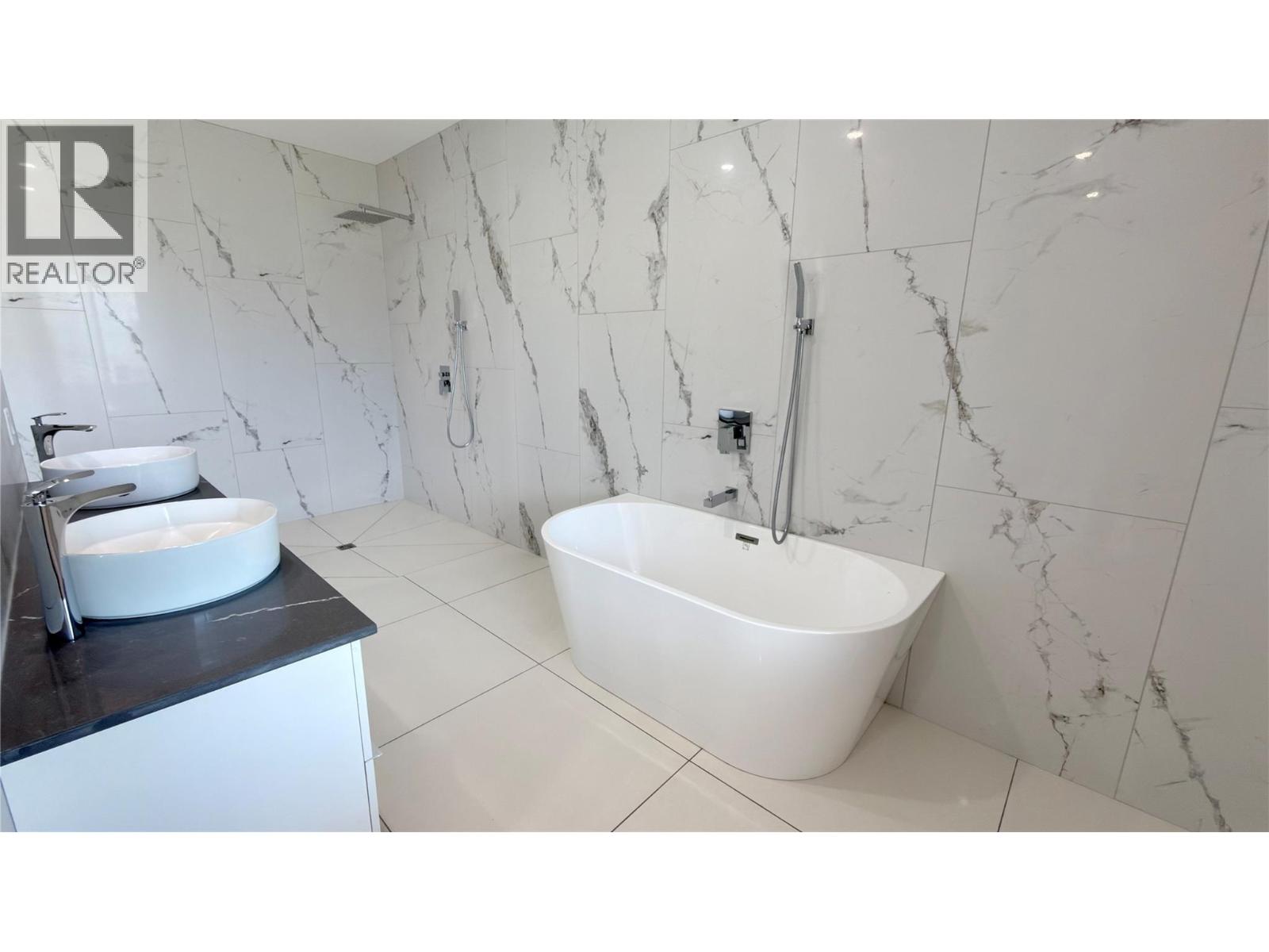 155 Caitlin Road Property Photo 28