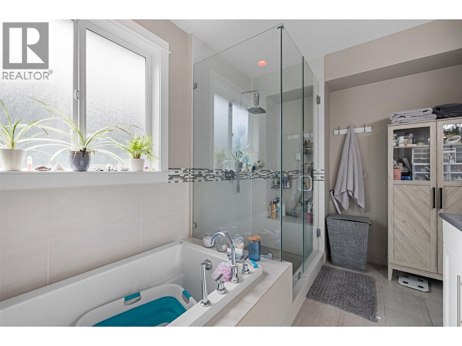 13272 Shoreline Drive Property Photo 13
