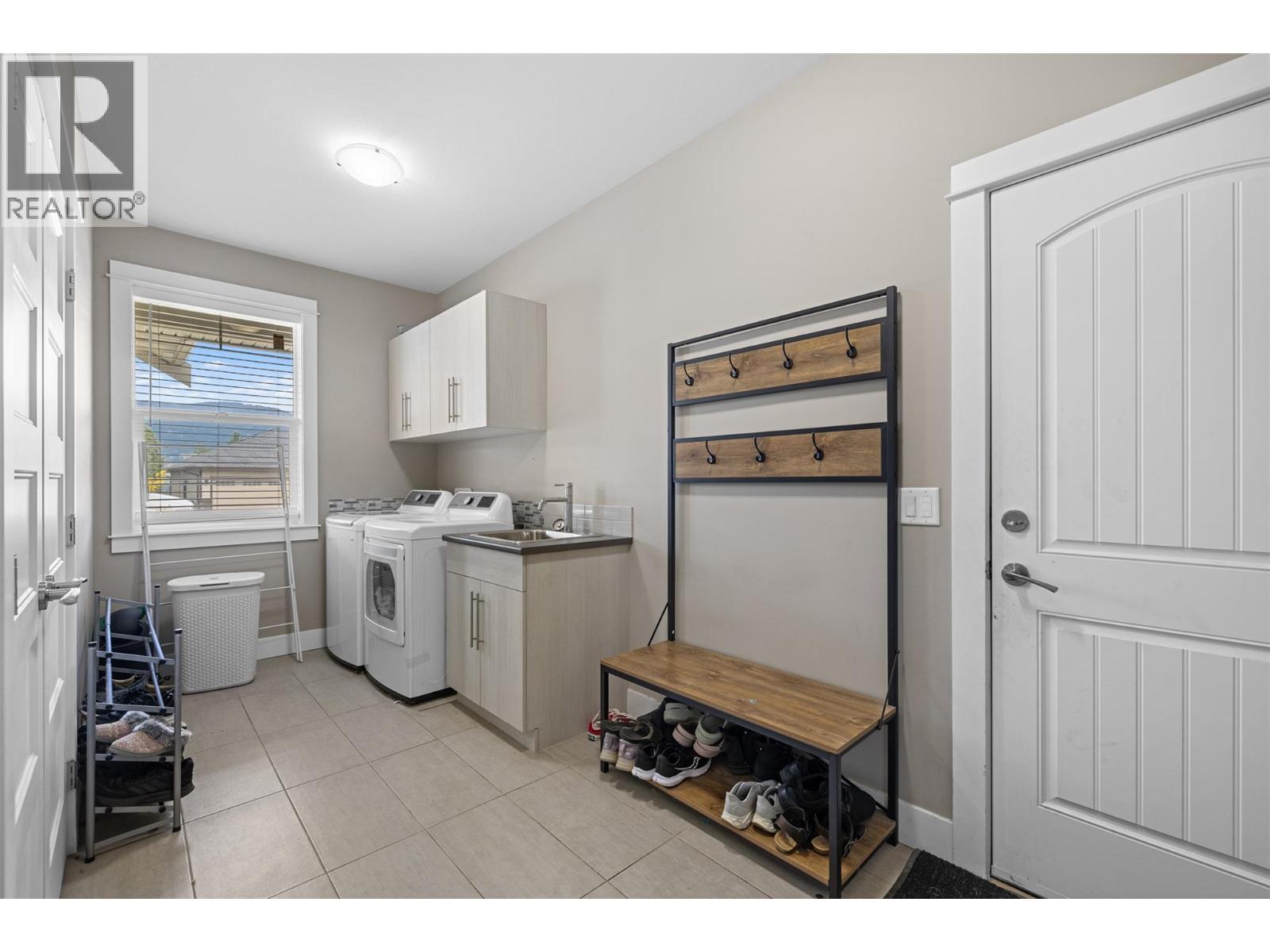 13272 Shoreline Drive Property Photo 23