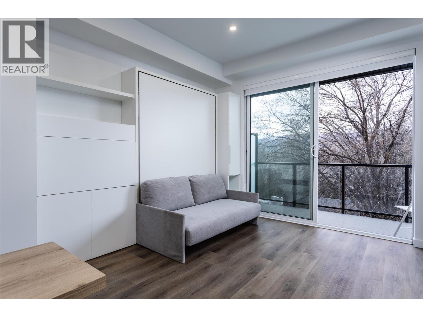 1274 Devonshire Avenue Unit# 307 Lot# 32 Property Photo 7