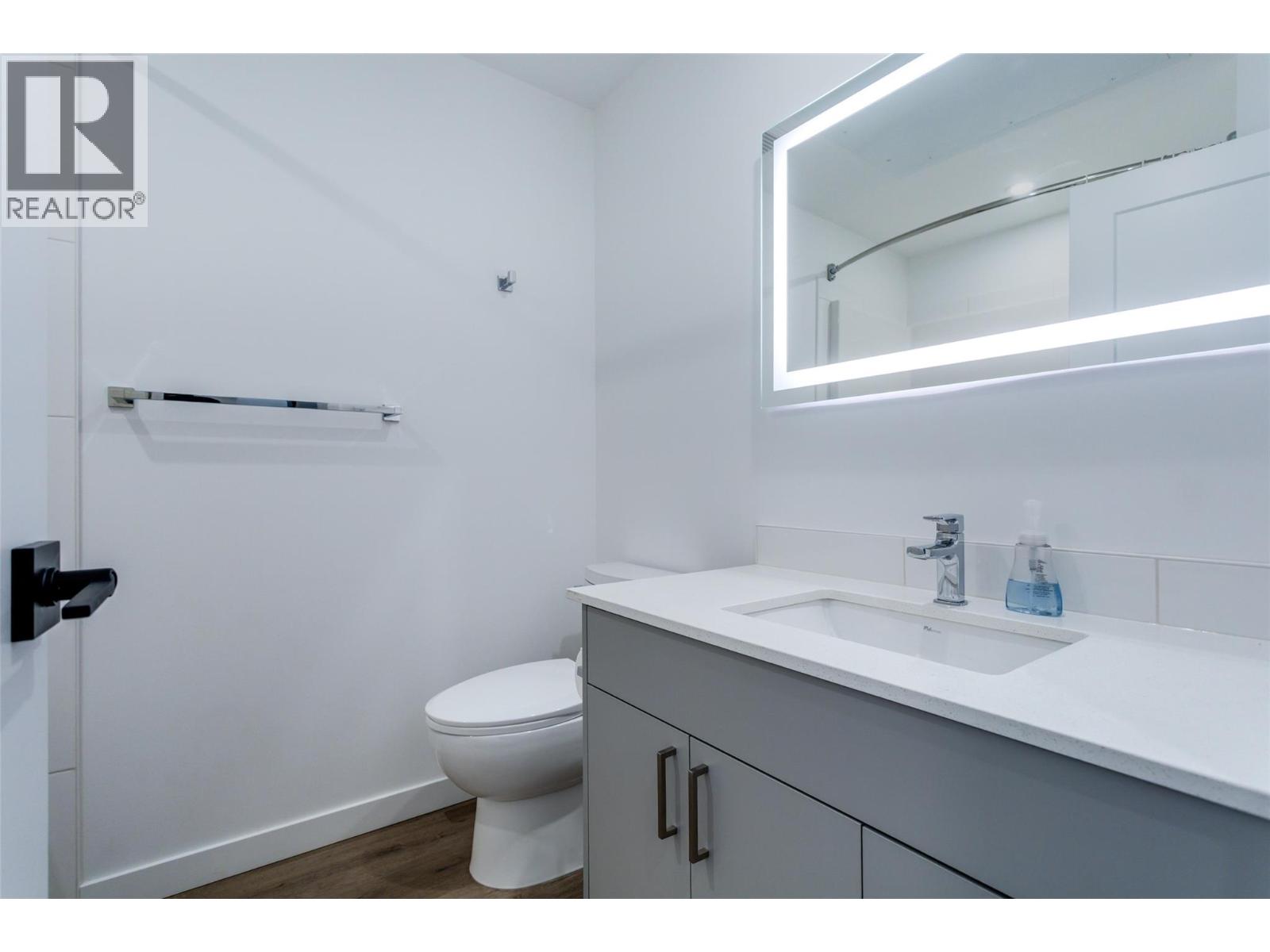 1274 Devonshire Avenue Unit# 307 Lot# 32 Property Photo 16