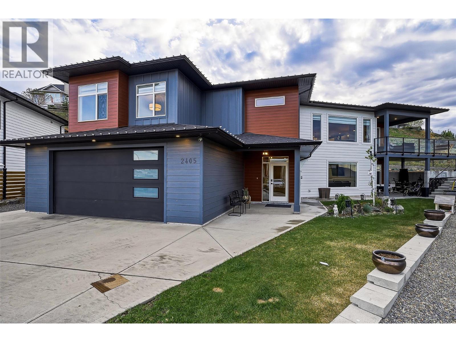 2405 TALBOT Place
