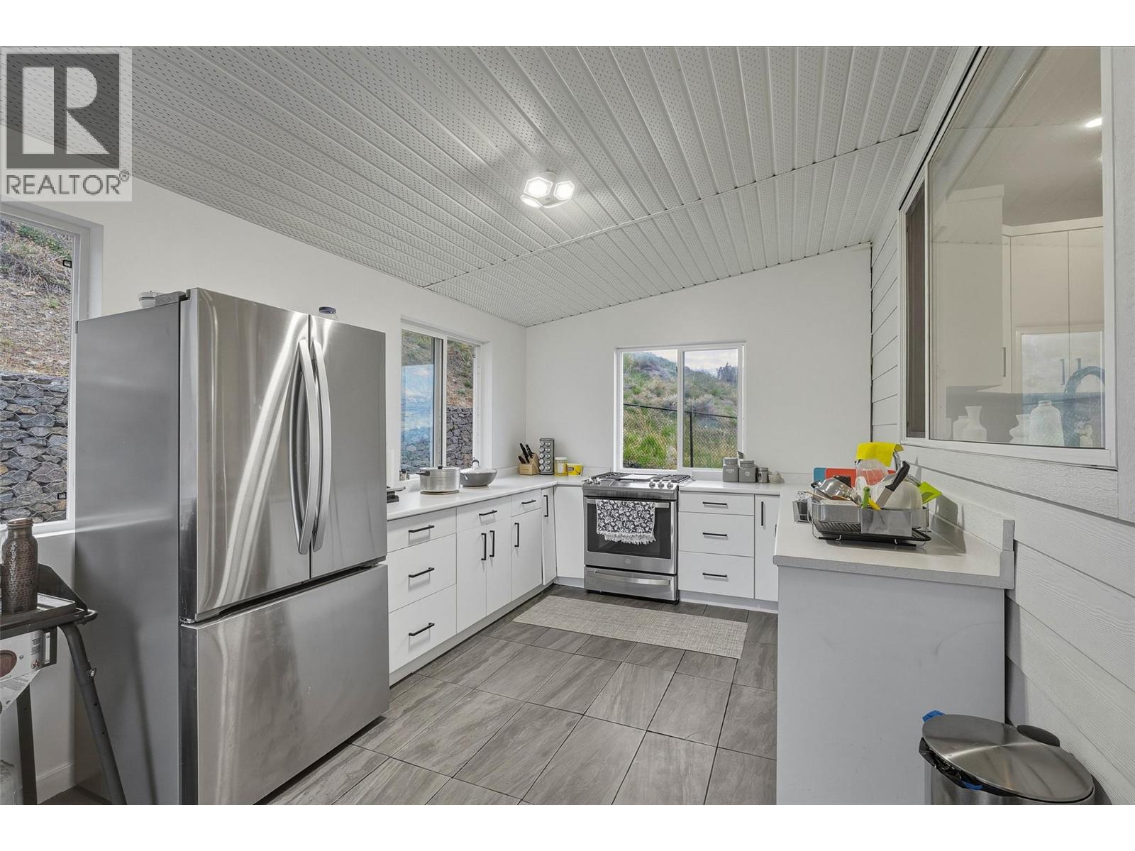2405 Talbot Place Property Photo 17