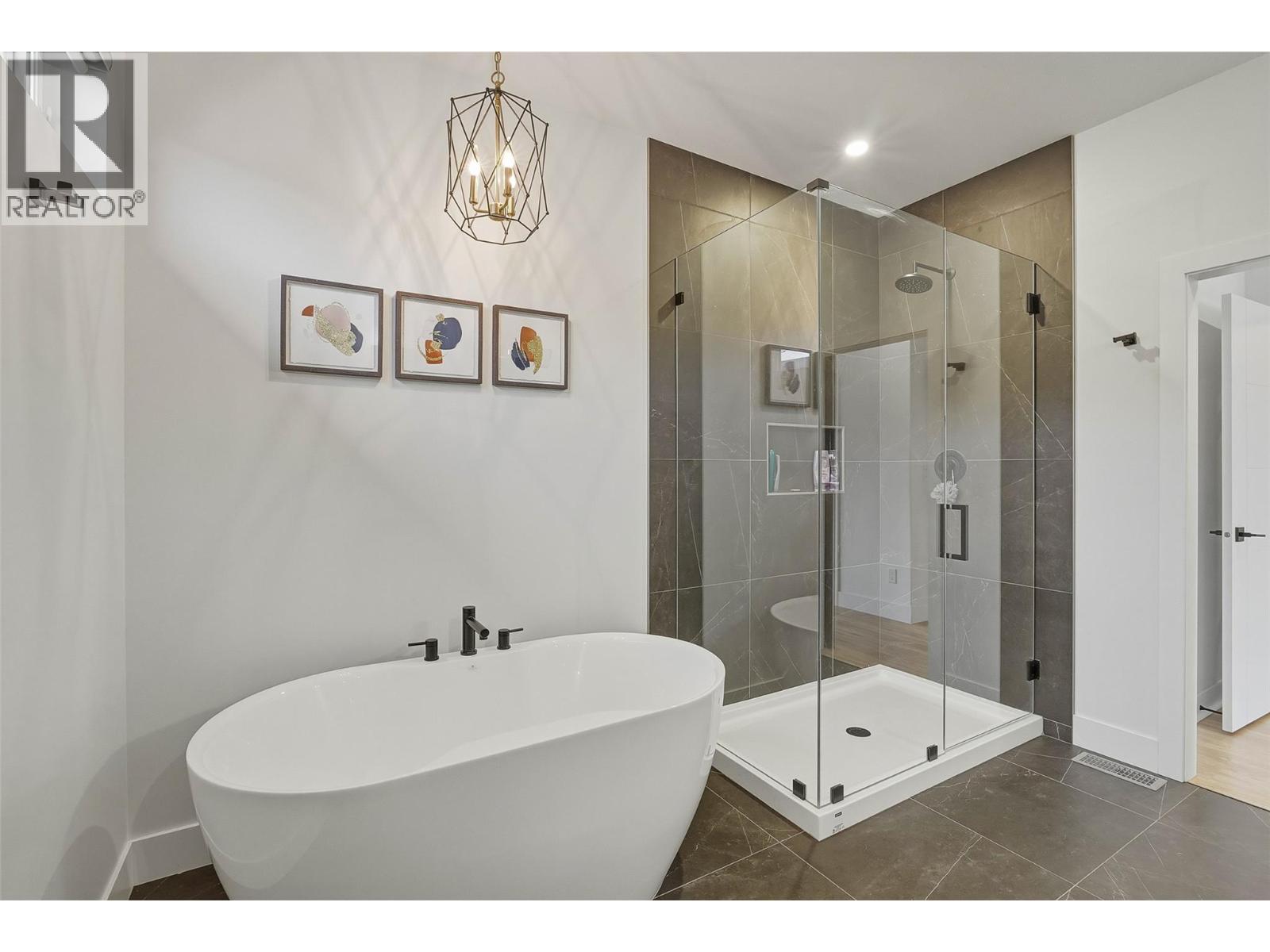 2405 Talbot Place Property Photo 27