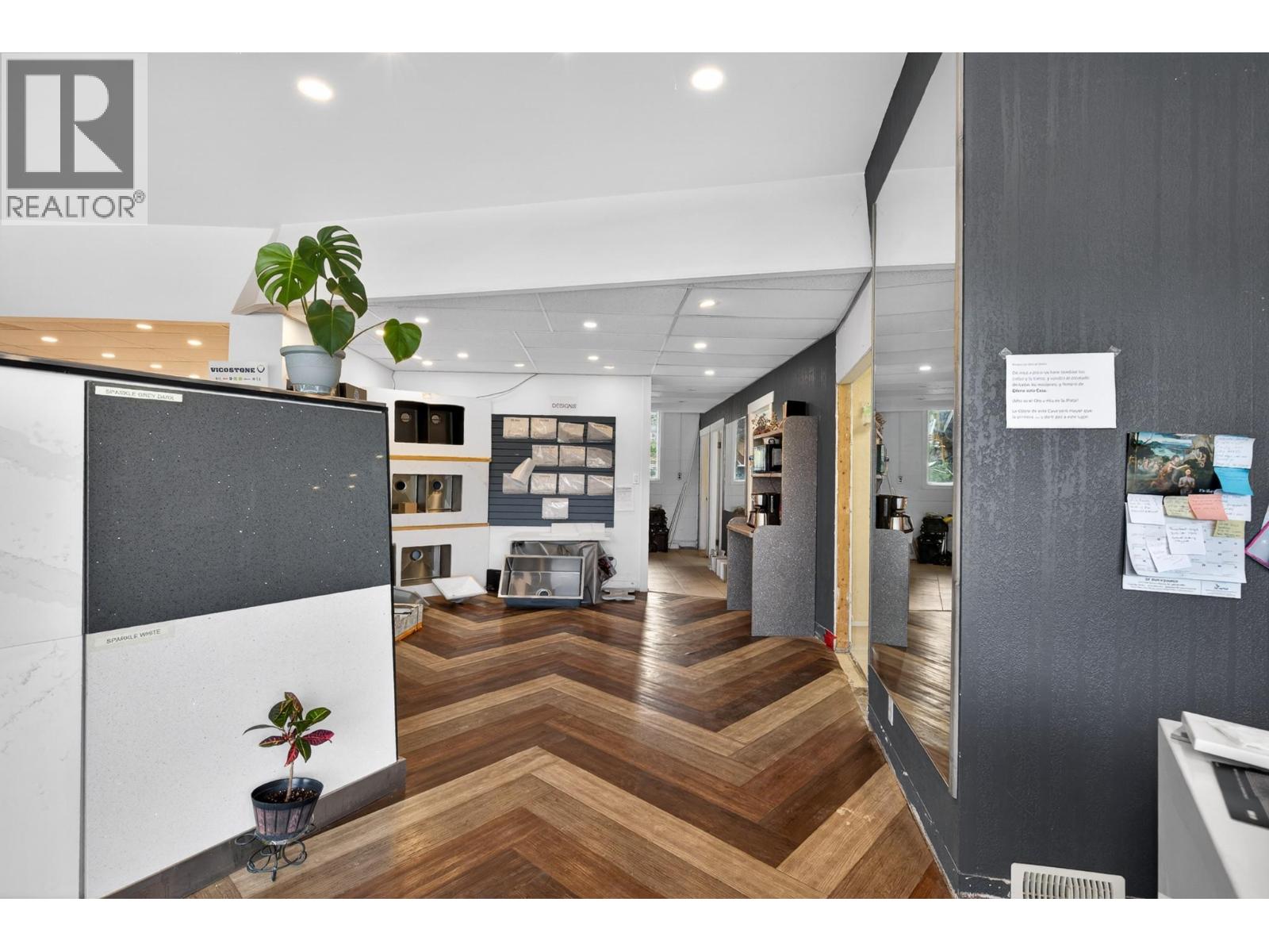 6245 97 Highway Property Photo 24