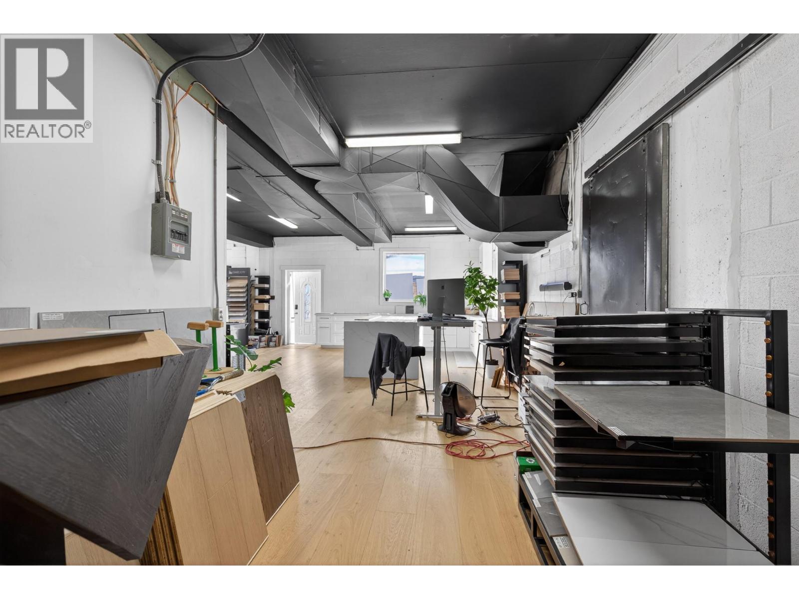 6245 97 Highway Property Photo 31