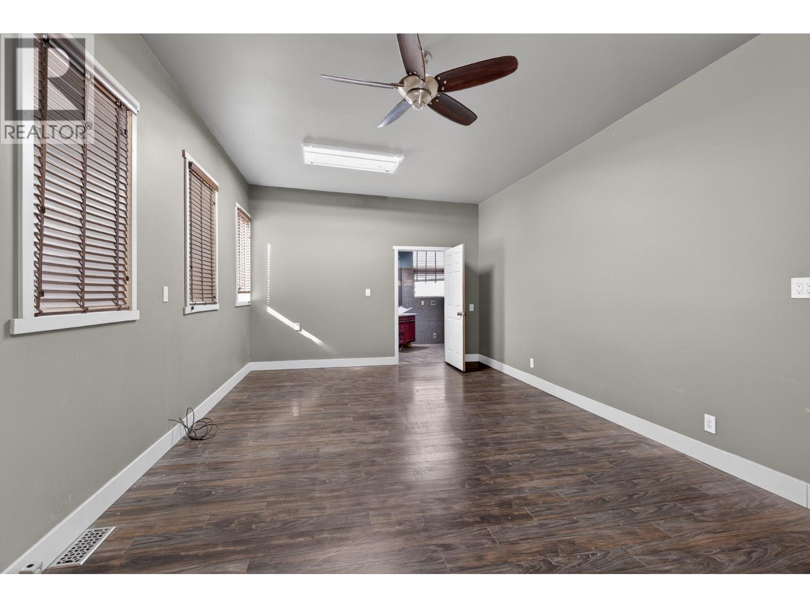 6245 97 Highway Property Photo 38