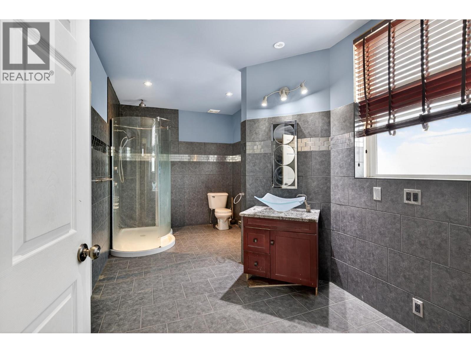 6245 97 Highway Property Photo 39
