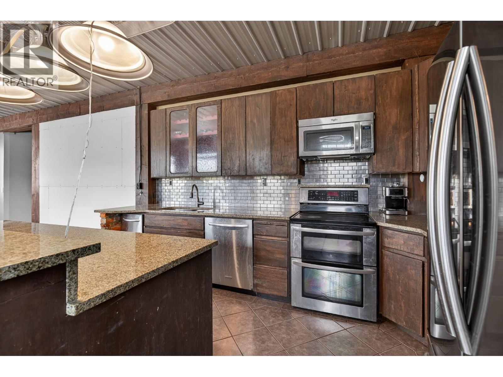 6245 97 Highway Property Photo 46