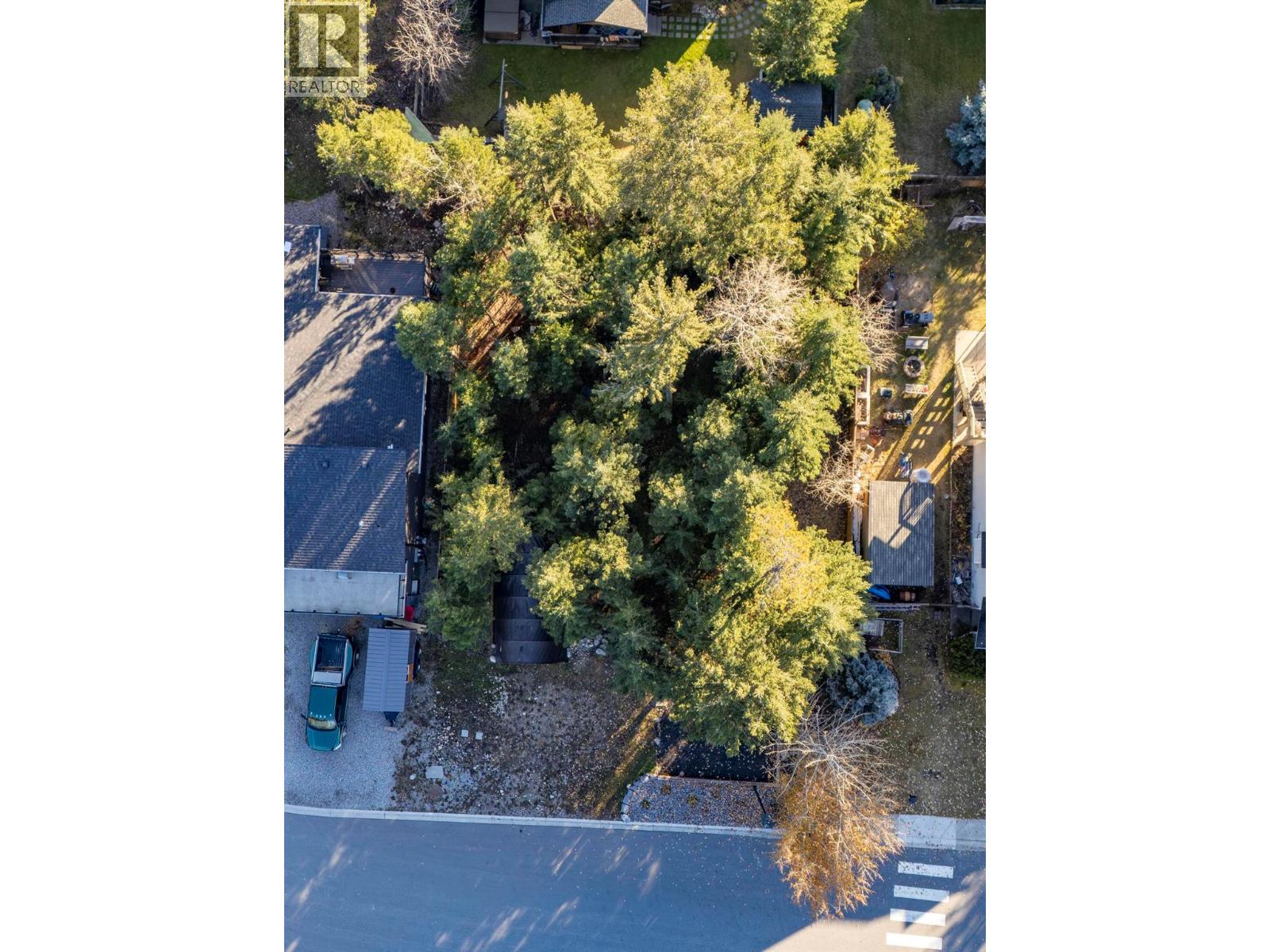 1526 Cedar Street Property Photo 4