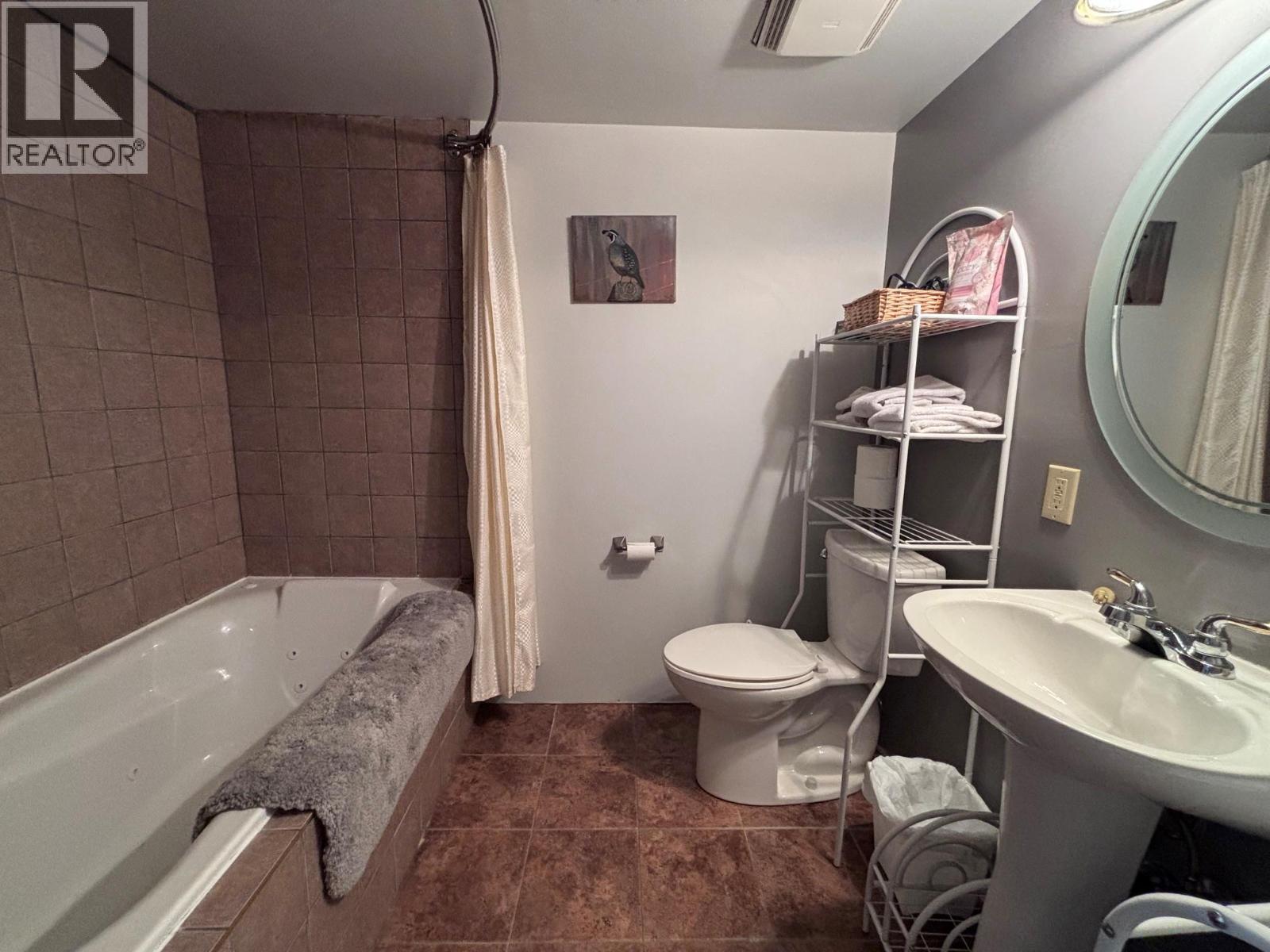 3230 Beadman Road Property Photo 19