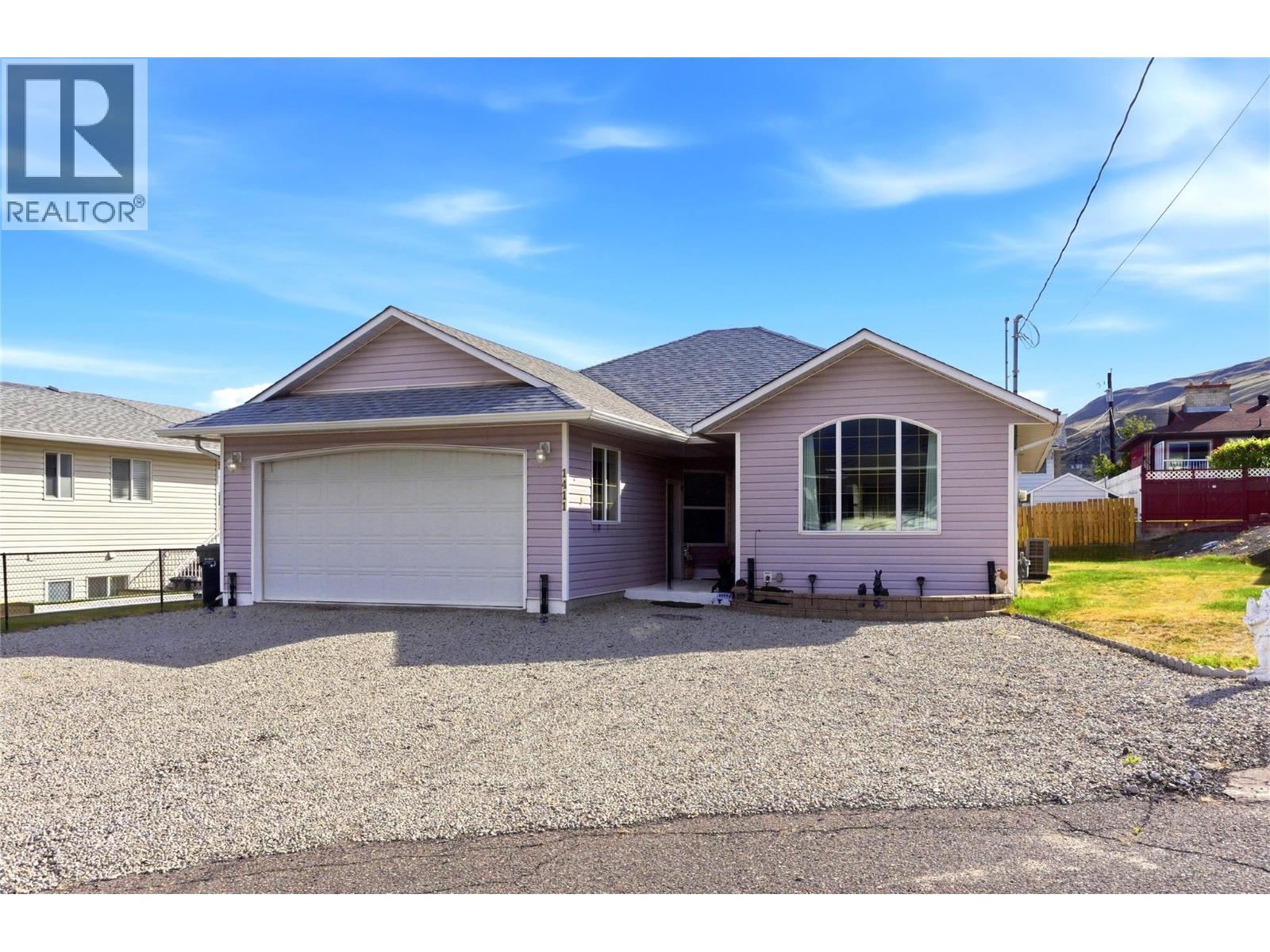 1411 Pears Place Property Photo 1