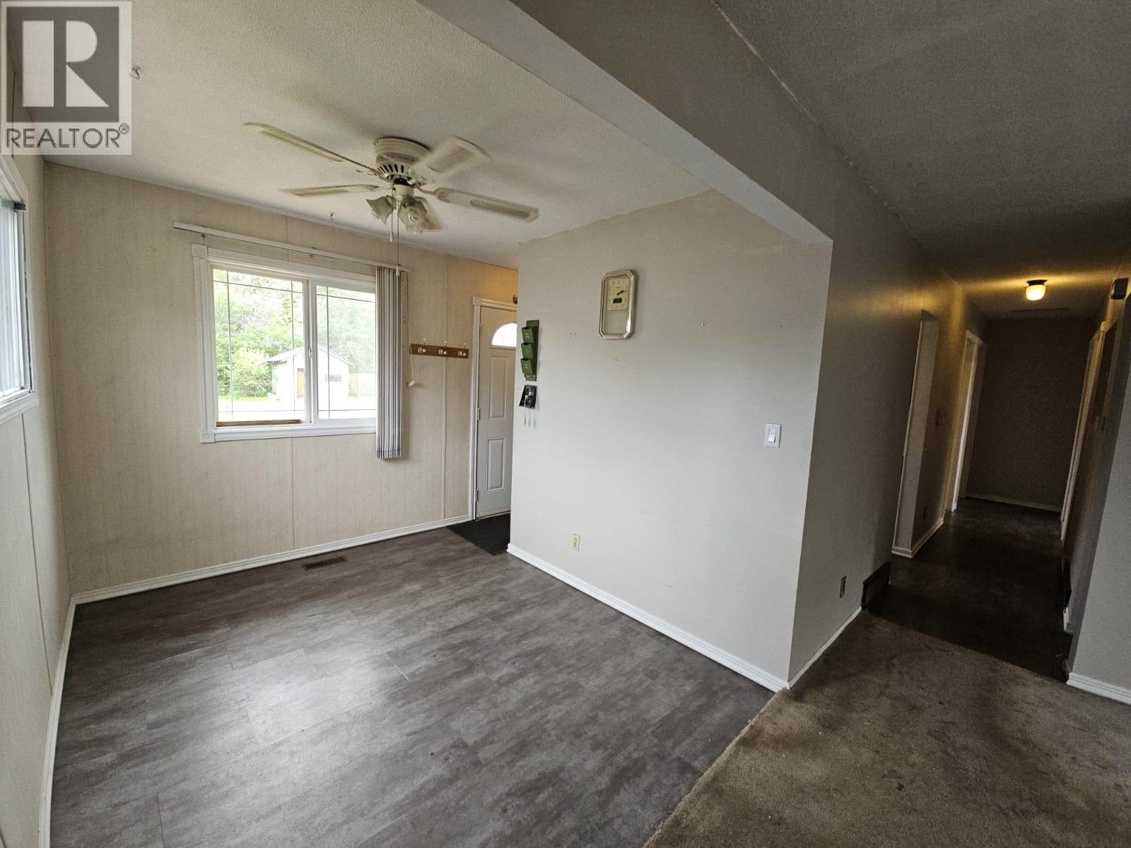 4756 Wabi Crescent Property Photo 11