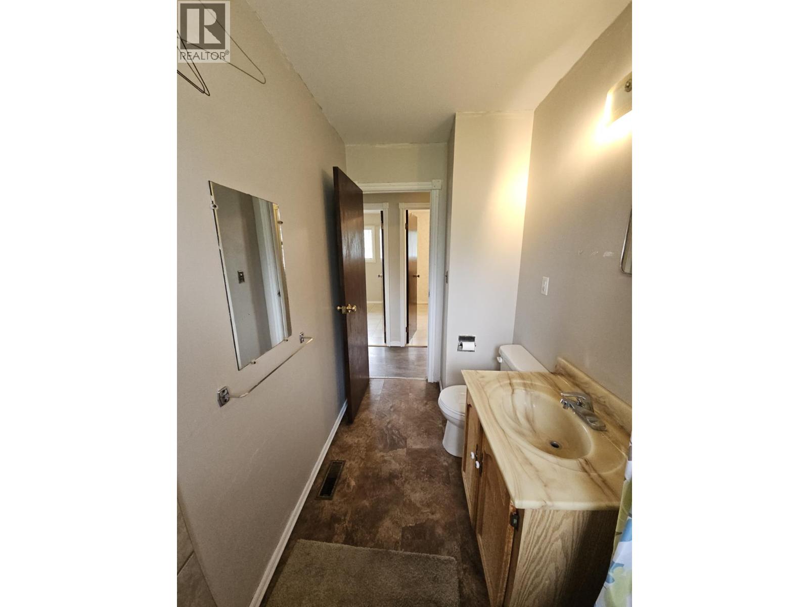 4756 Wabi Crescent Property Photo 25
