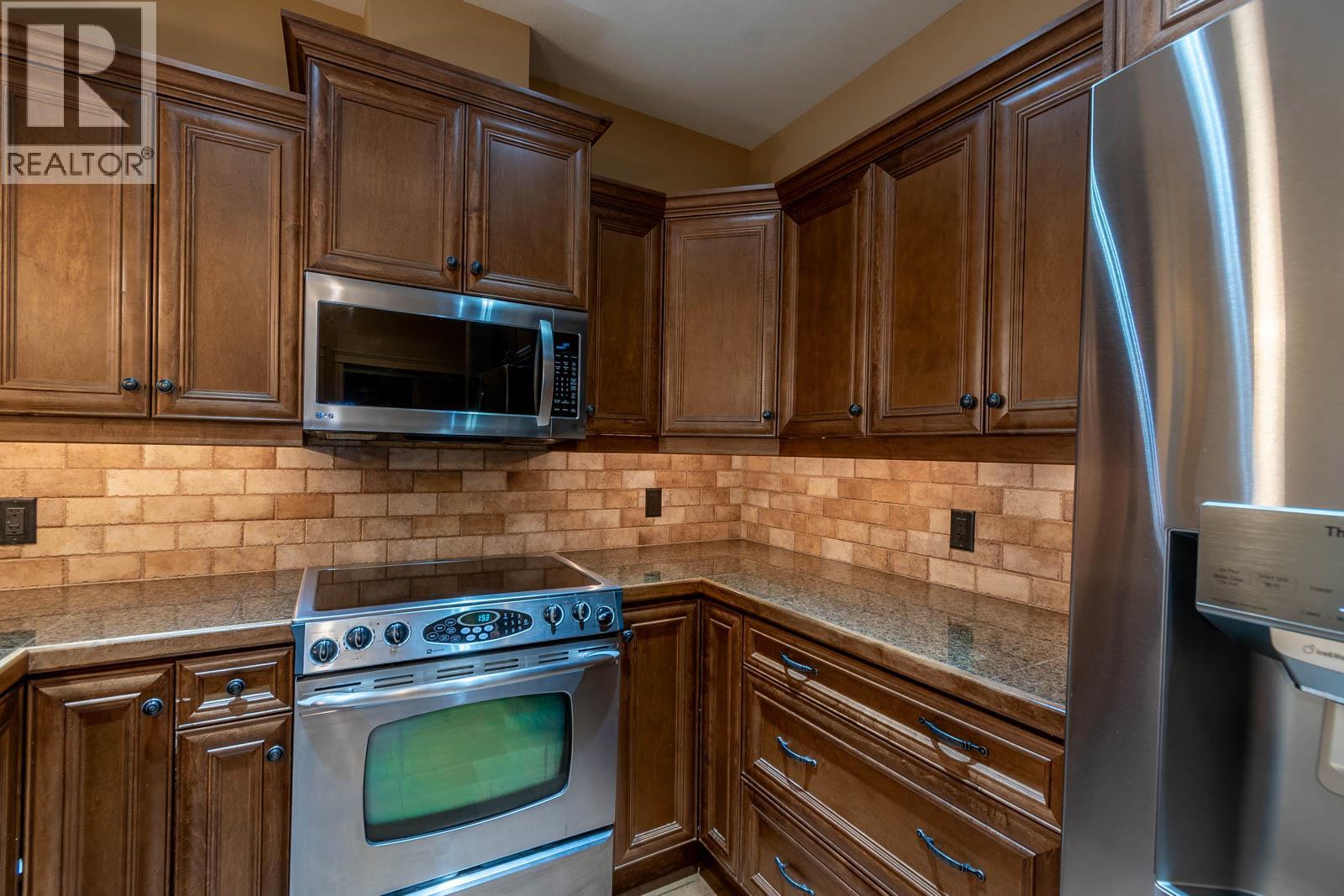 2770 Auburn Road Unit# 206 Property Photo 7