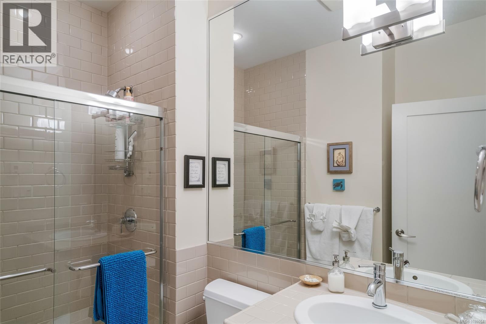 53 1059 Tanglewood Pl Property Photo 9