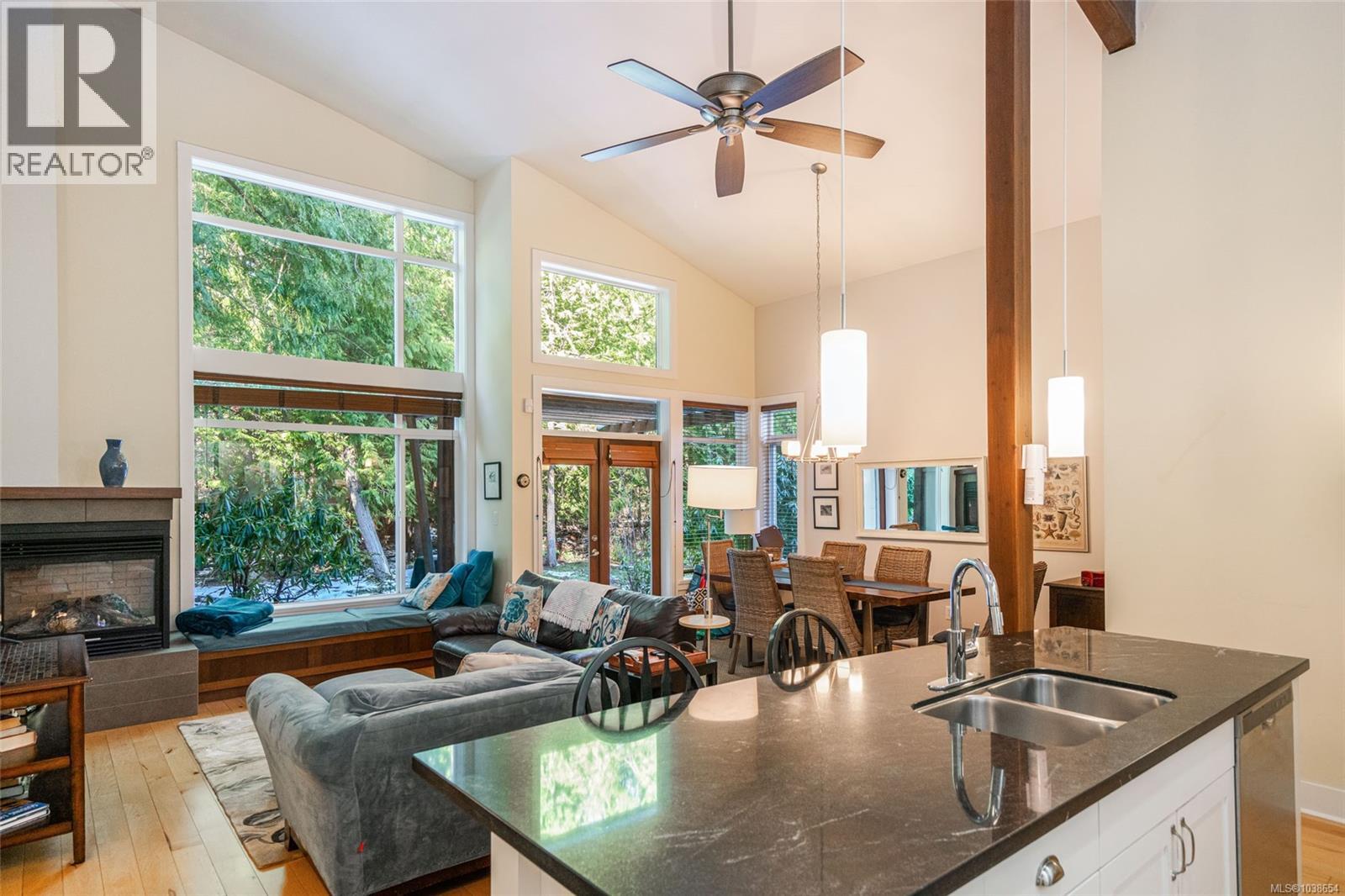 53 1059 Tanglewood Pl Property Photo 15