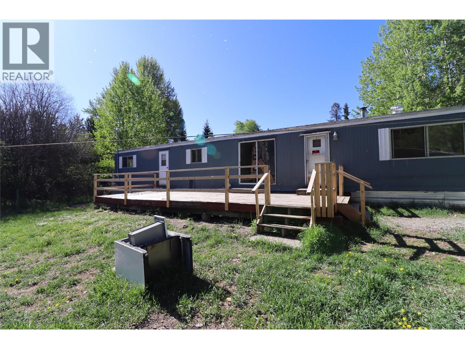1881 Main Street Property Photo 5