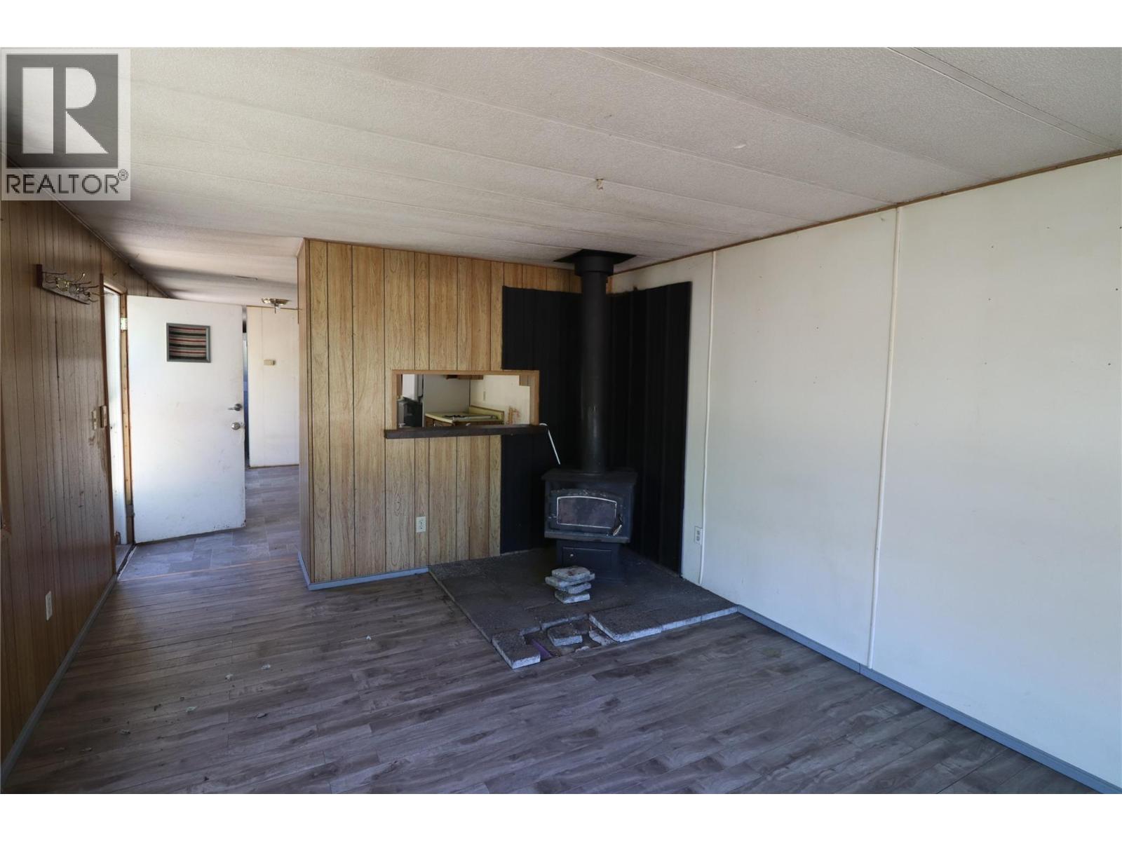1881 Main Street Property Photo 9