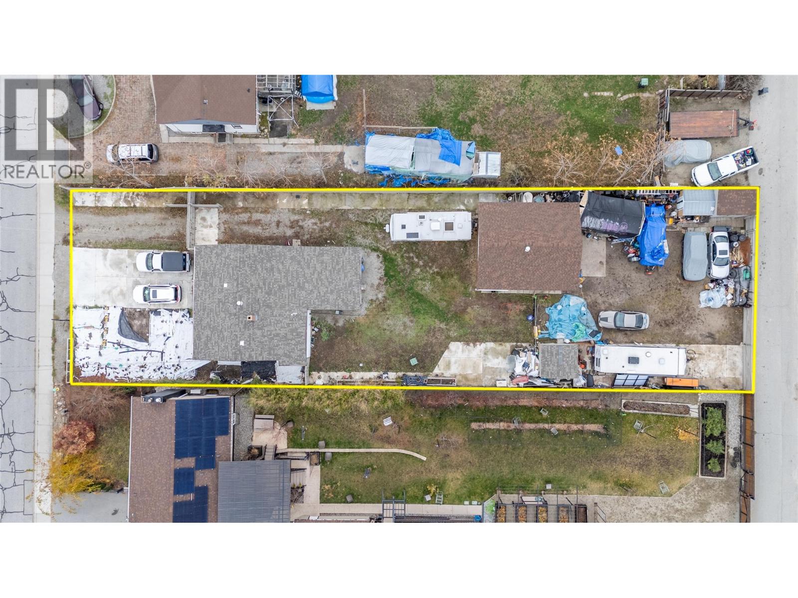 52 Okanagan Avenue W Property Photo 4