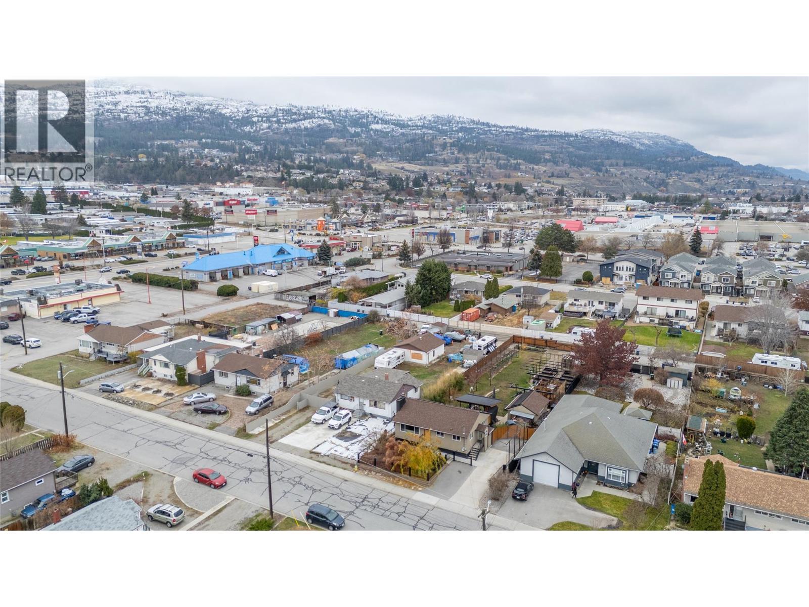 52 Okanagan Avenue W Property Photo 5
