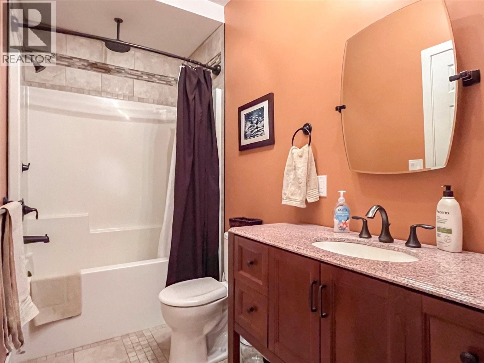7817 89th Street Property Photo 18
