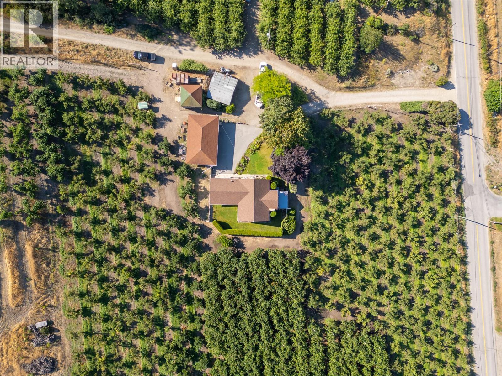 3910 North Naramata Road Property Photo 3