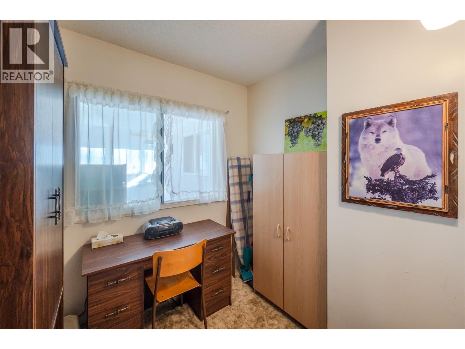 3910 North Naramata Road Property Photo 20