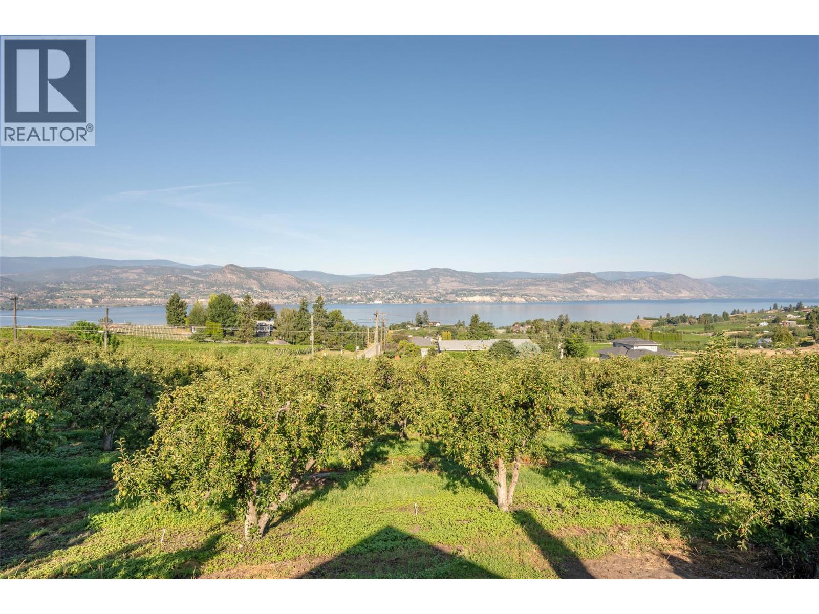 3910 North Naramata Road Property Photo 22