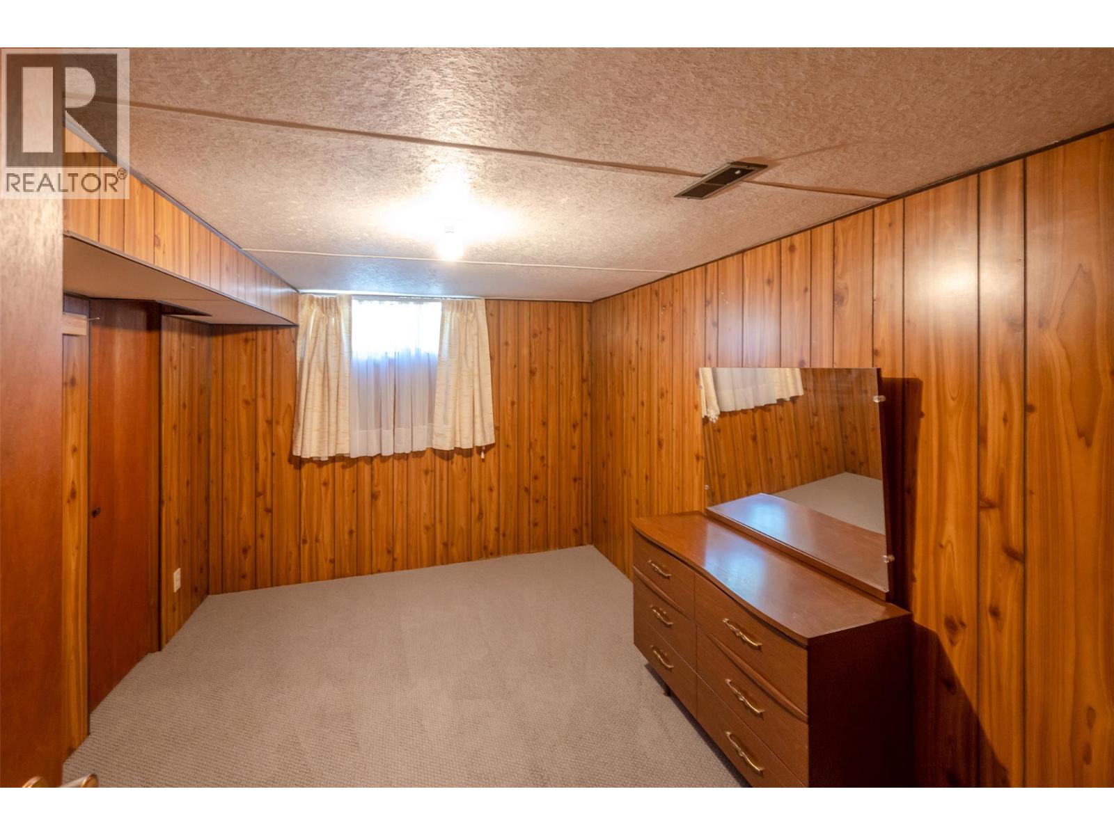 3910 North Naramata Road Property Photo 28