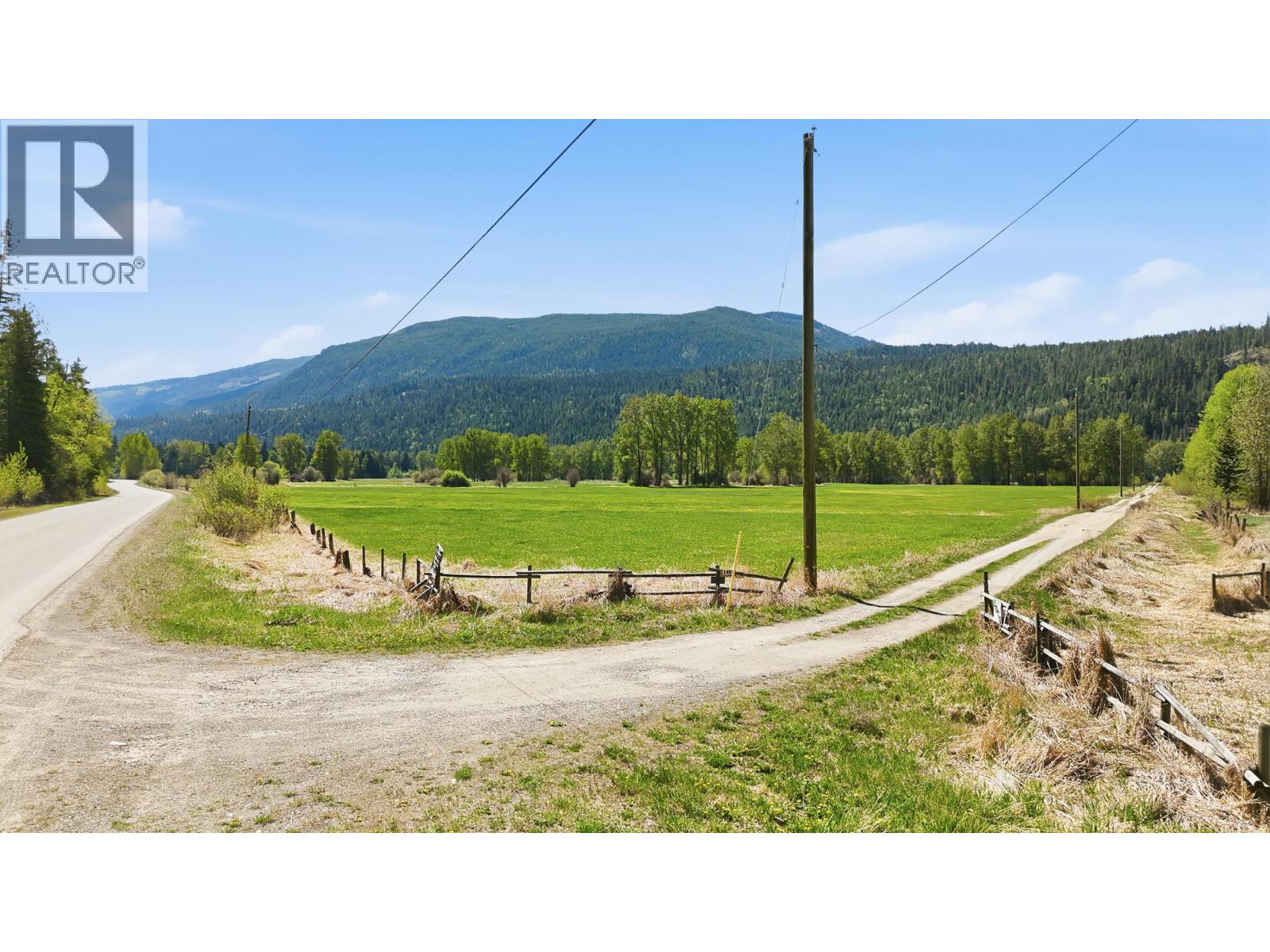000 Lumby Mabel Lake Road Property Photo 2
